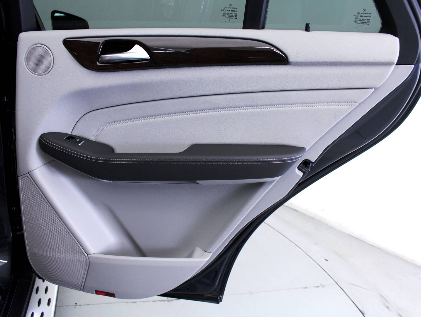 Florida Fine Cars - Used MERCEDES-BENZ M CLASS 2015 HOLLYWOOD ML350 4MATIC