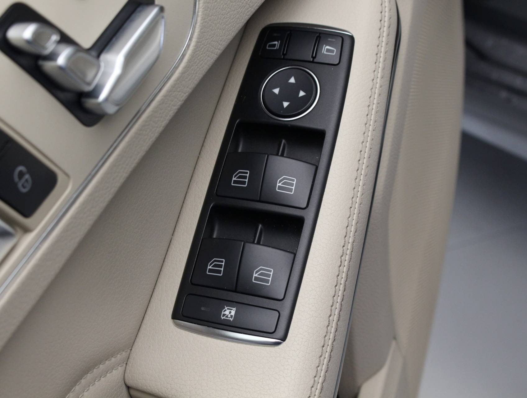 Florida Fine Cars - Used MERCEDES-BENZ E CLASS 2014 WEST PALM E350