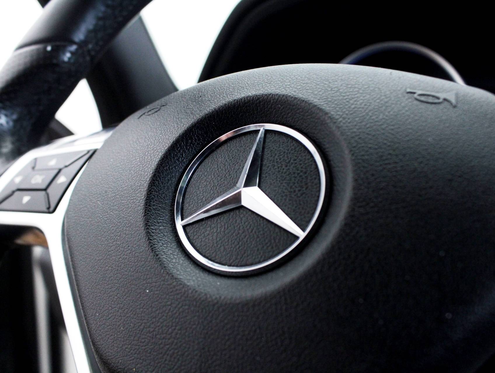 Florida Fine Cars - Used MERCEDES-BENZ C CLASS 2015 MIAMI C250