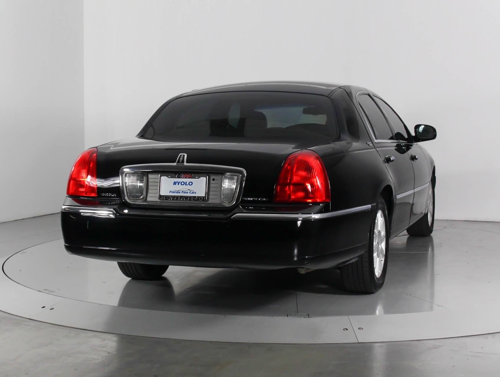 Florida Fine Cars - Used LINCOLN TOWN CAR 2010 MIAMI SIGNATURE LIMITED