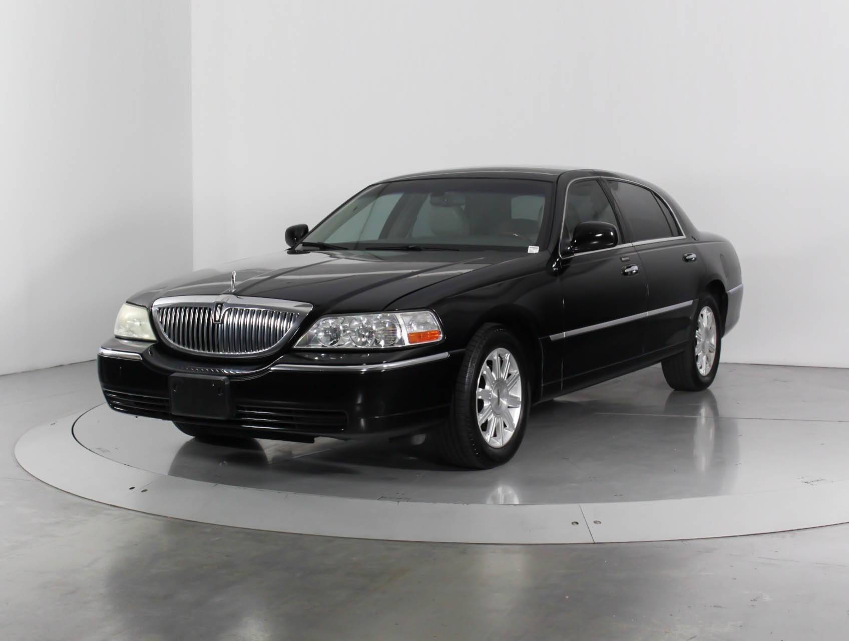 Florida Fine Cars - Used LINCOLN TOWN CAR 2010 MIAMI SIGNATURE LIMITED