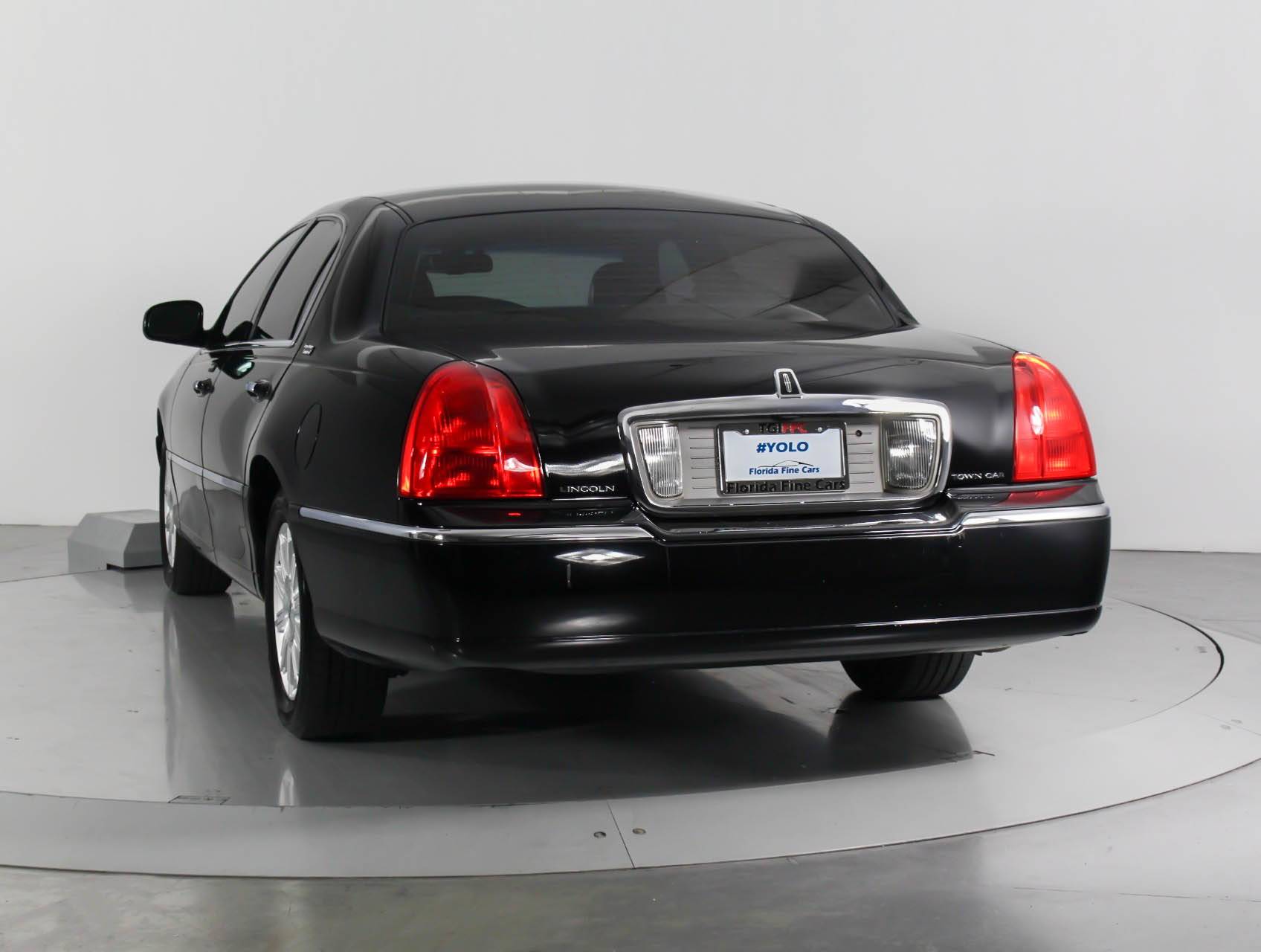 Florida Fine Cars - Used LINCOLN TOWN CAR 2010 MIAMI SIGNATURE LIMITED