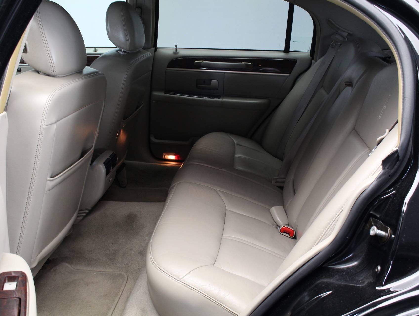 Florida Fine Cars - Used LINCOLN TOWN CAR 2010 MIAMI SIGNATURE LIMITED