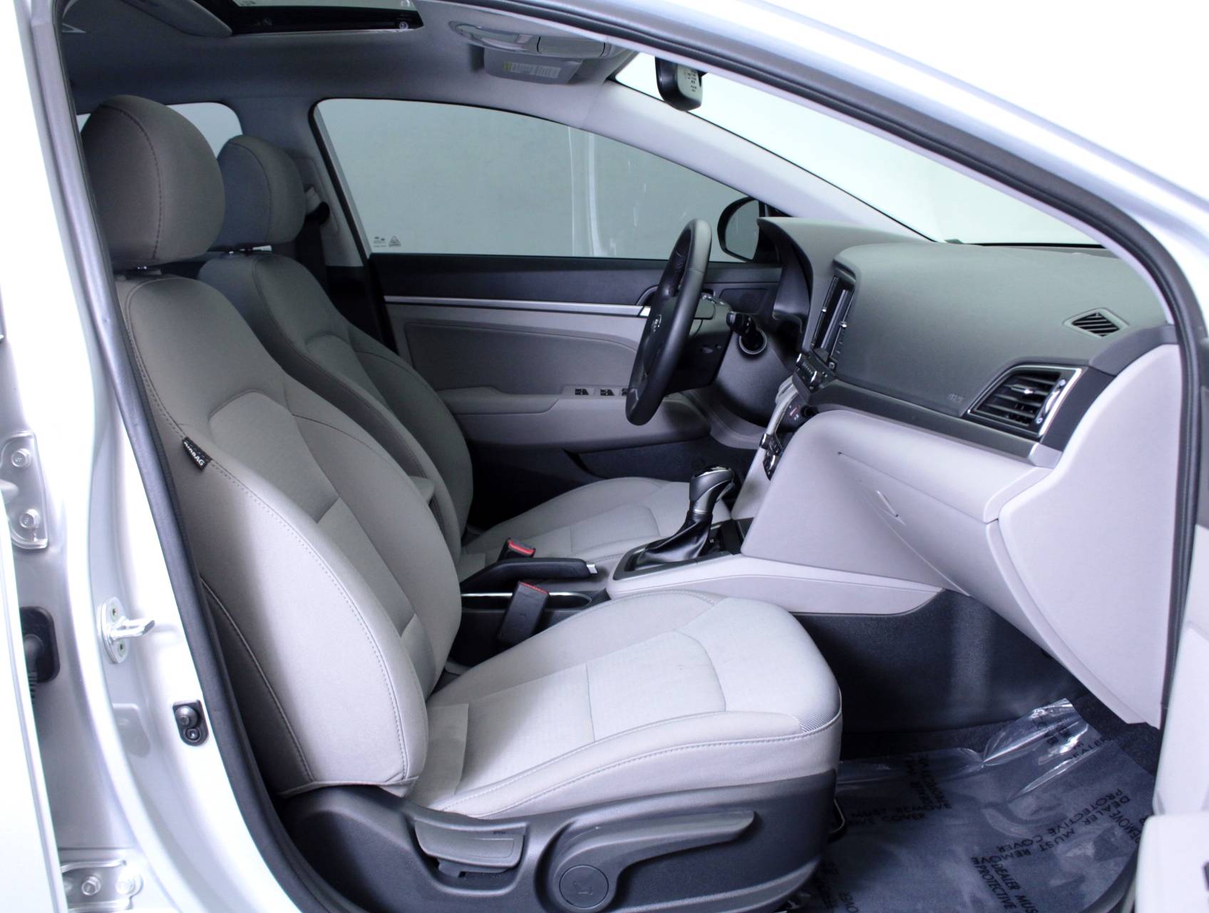 Florida Fine Cars - Used HYUNDAI ELANTRA 2018 HOLLYWOOD Value Edition