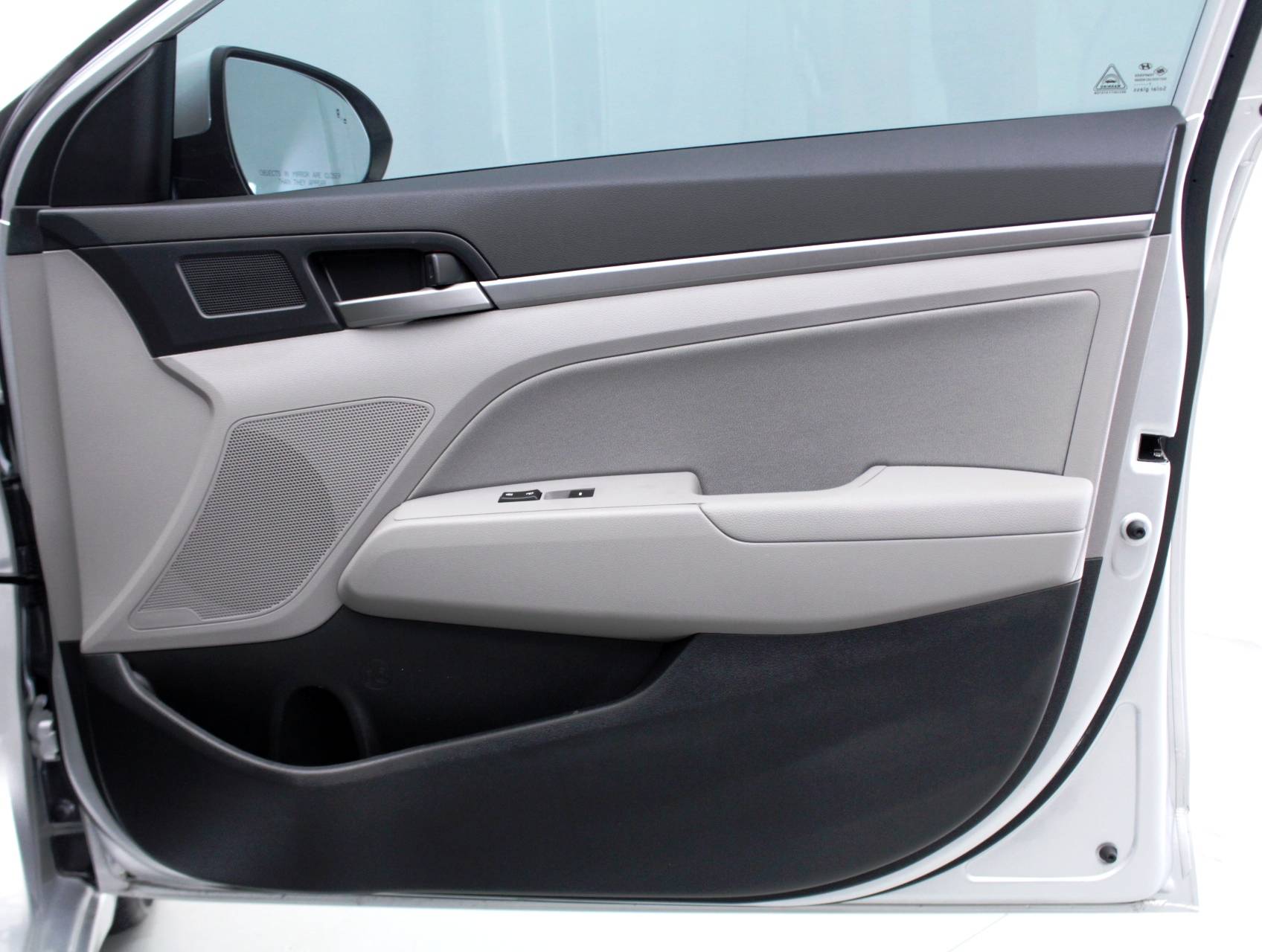 Florida Fine Cars - Used HYUNDAI ELANTRA 2018 HOLLYWOOD Value Edition