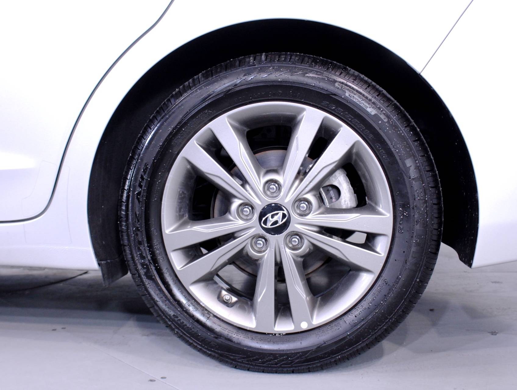 Florida Fine Cars - Used HYUNDAI ELANTRA 2018 HOLLYWOOD Value Edition