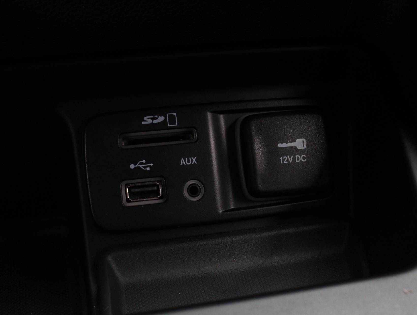 Florida Fine Cars - Used JEEP CHEROKEE 2015 WEST PALM LATITUDE