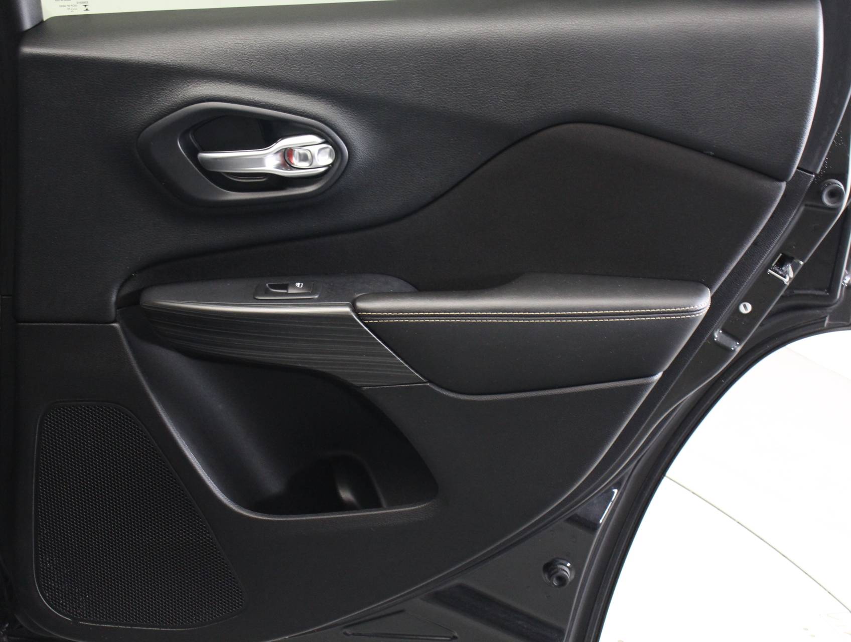 Florida Fine Cars - Used JEEP CHEROKEE 2015 WEST PALM LATITUDE