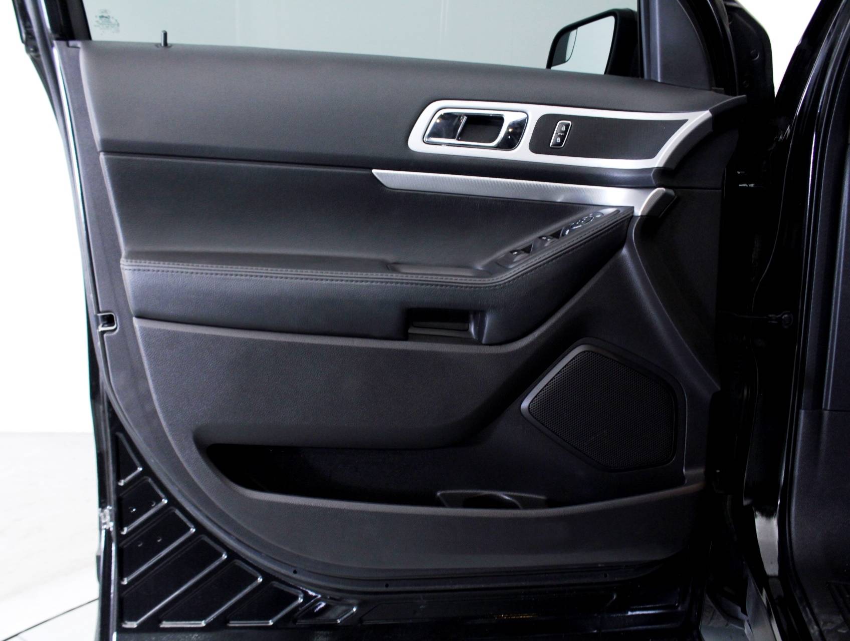 Florida Fine Cars - Used FORD EXPLORER 2015 MIAMI XLT