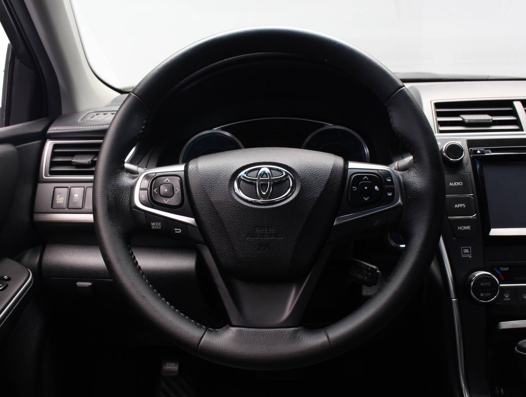 Used 2015 TOYOTA CAMRY Xle Hybrid for sale in WEST PALM | 102251