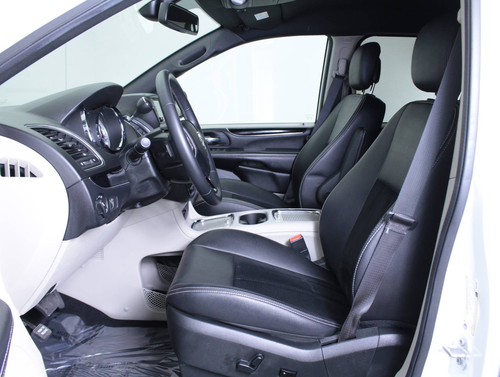 Florida Fine Cars - Used DODGE GRAND CARAVAN 2018 HOLLYWOOD SXT
