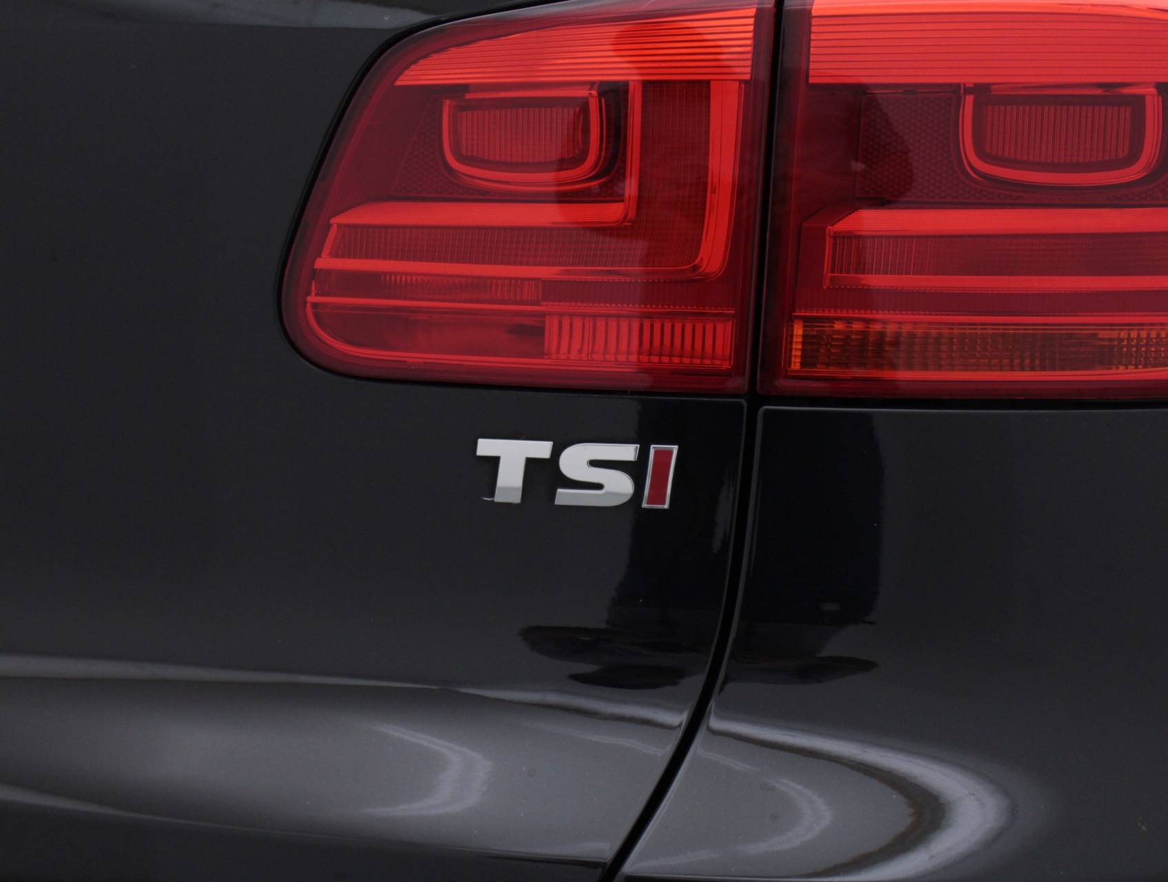 Florida Fine Cars - Used VOLKSWAGEN TIGUAN 2016 MIAMI R-Line