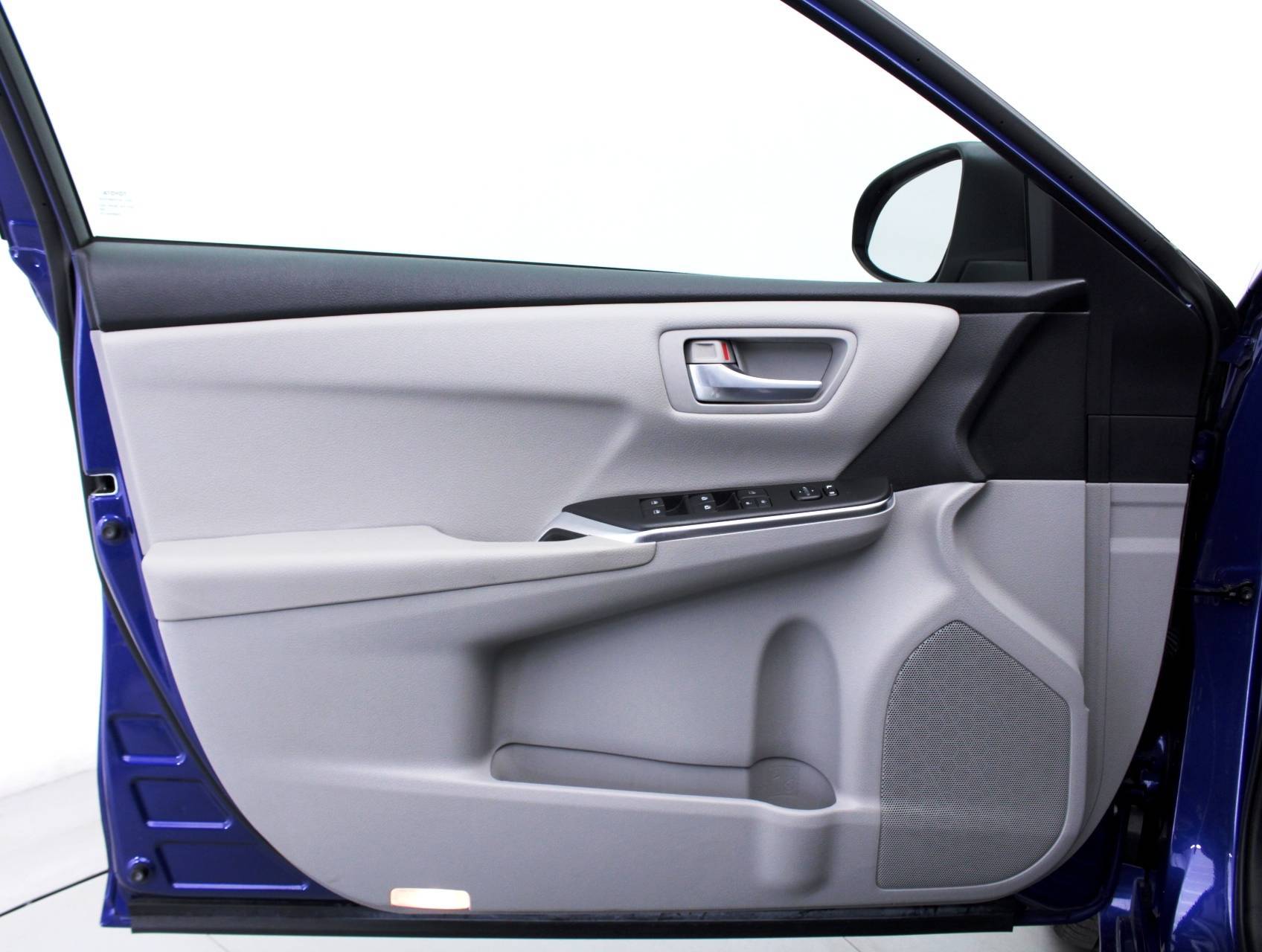 Florida Fine Cars - Used TOYOTA CAMRY 2016 MIAMI Se