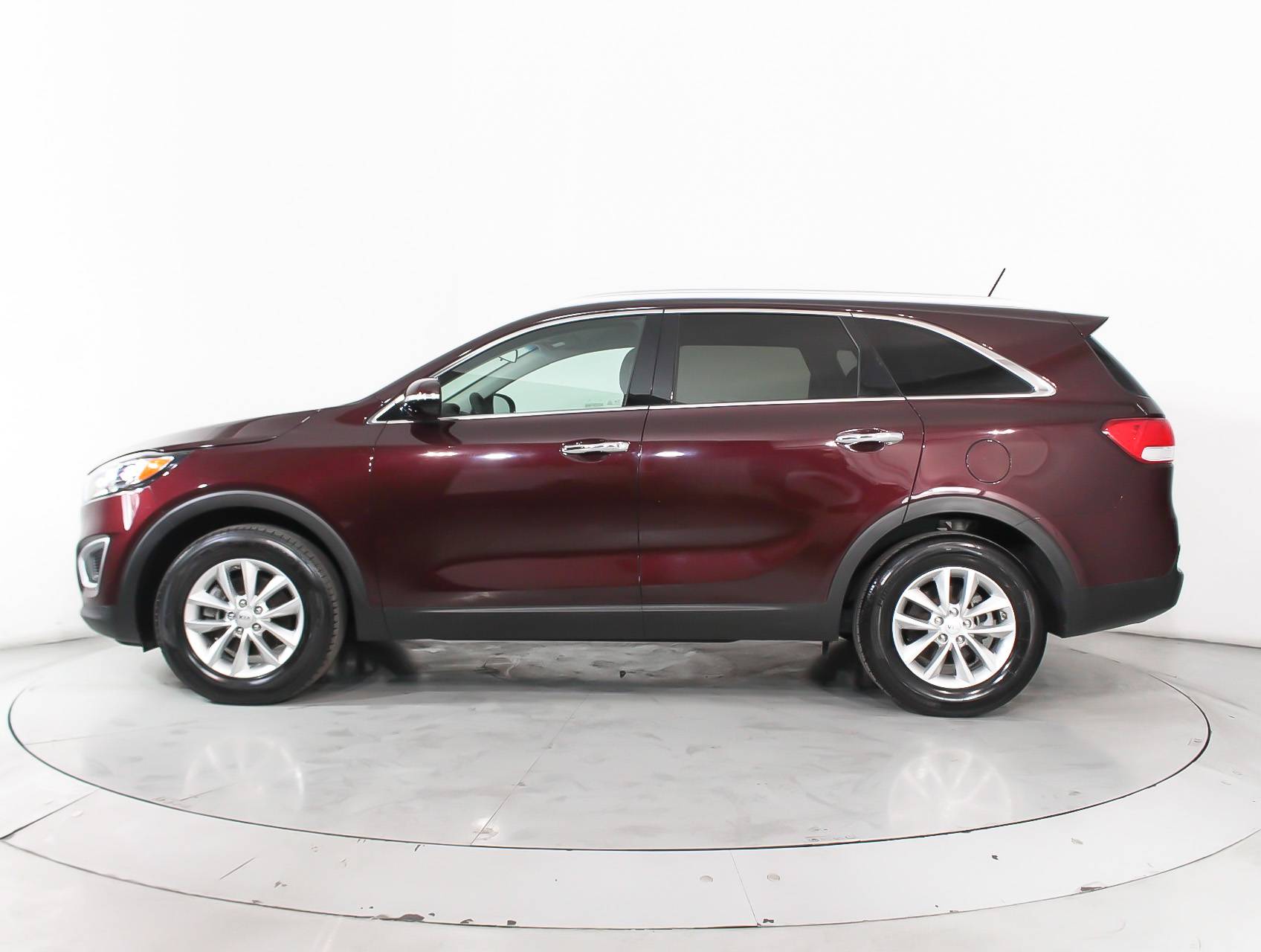 Florida Fine Cars - Used KIA SORENTO 2016 MIAMI Lx