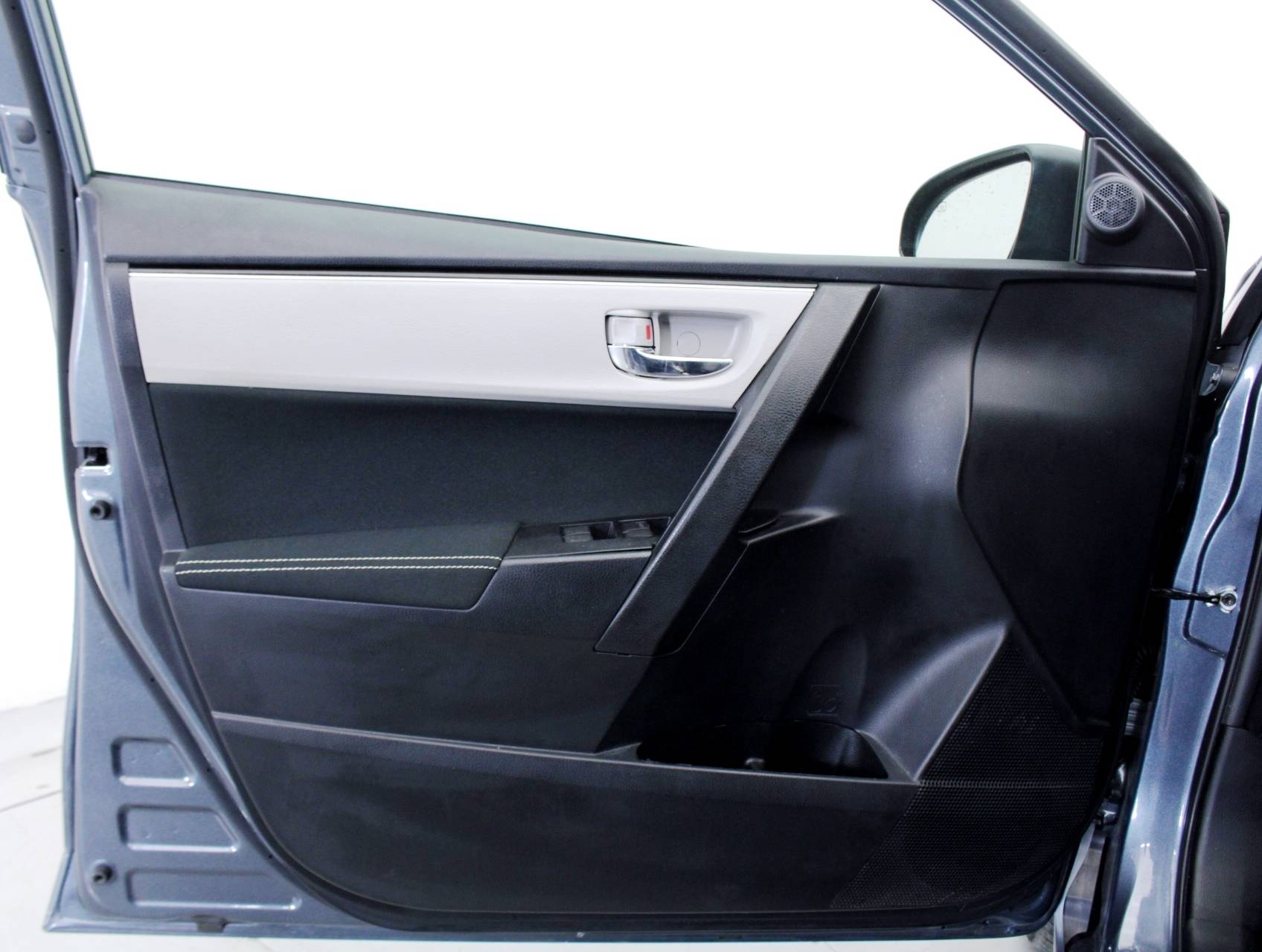 Florida Fine Cars - Used TOYOTA COROLLA 2017 HOLLYWOOD Le