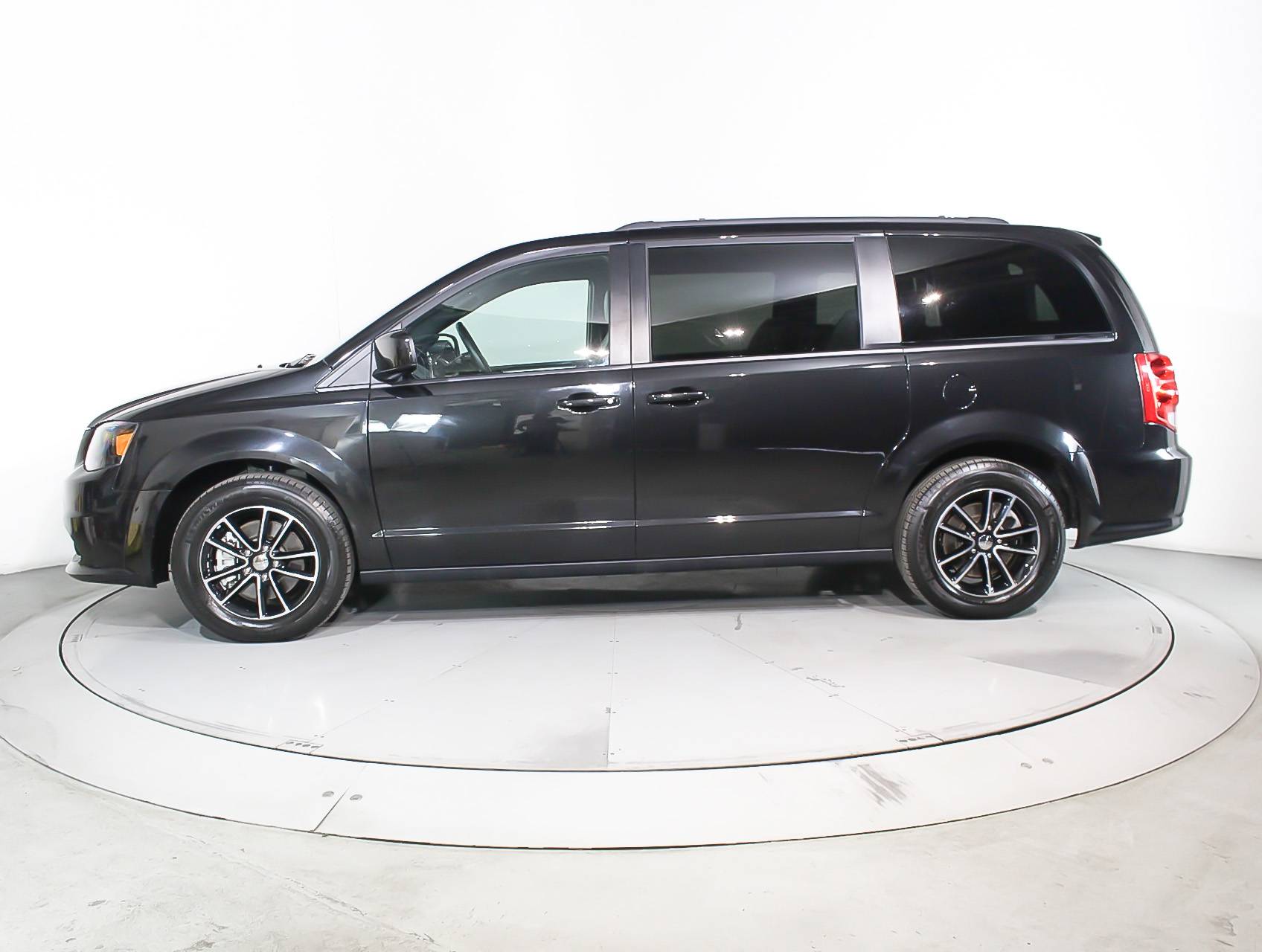 Florida Fine Cars - Used DODGE GRAND CARAVAN 2018 WEST PALM Gt