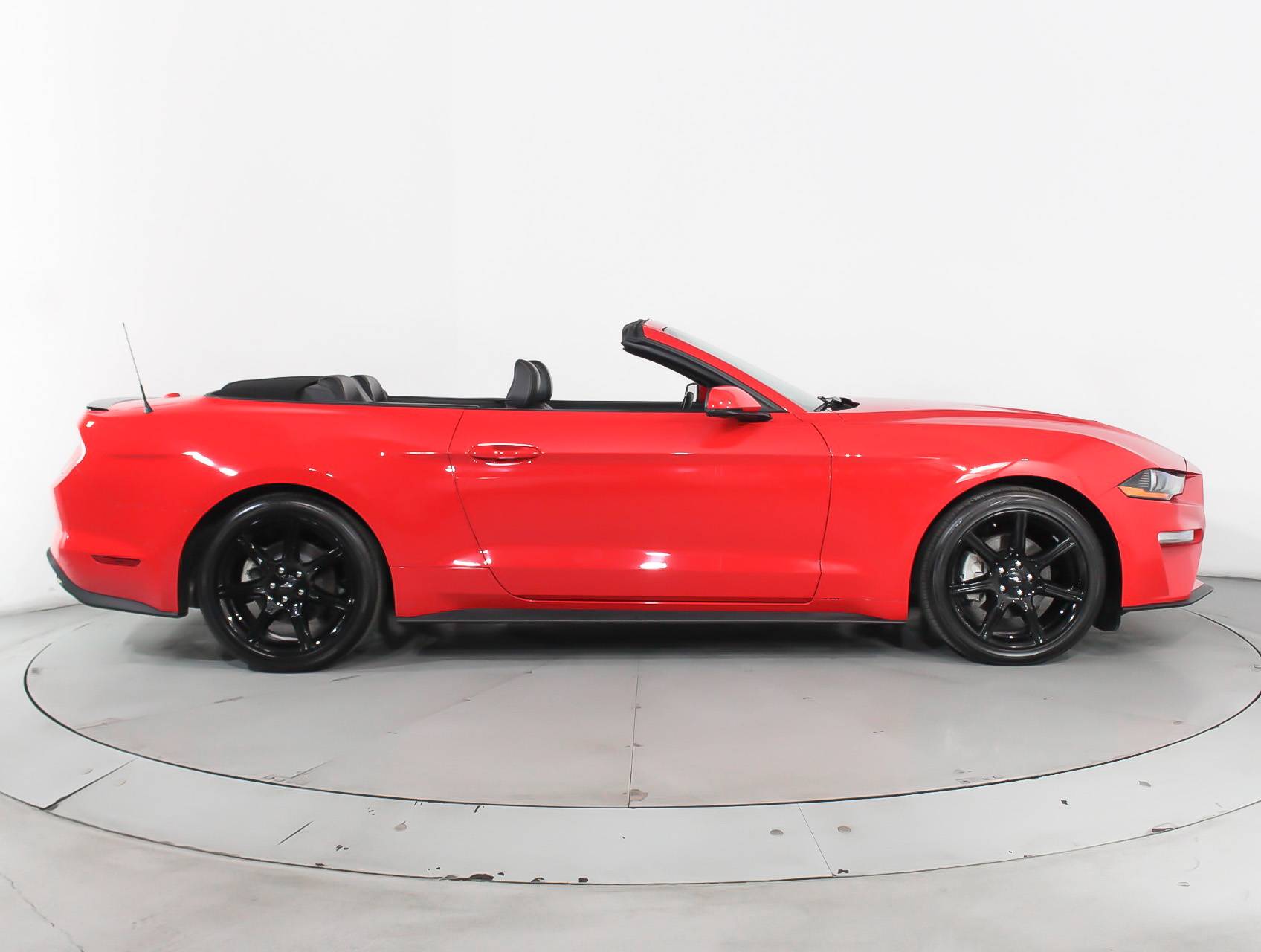 Florida Fine Cars - Used FORD MUSTANG 2018 HOLLYWOOD ECOBOOST PREMIUM