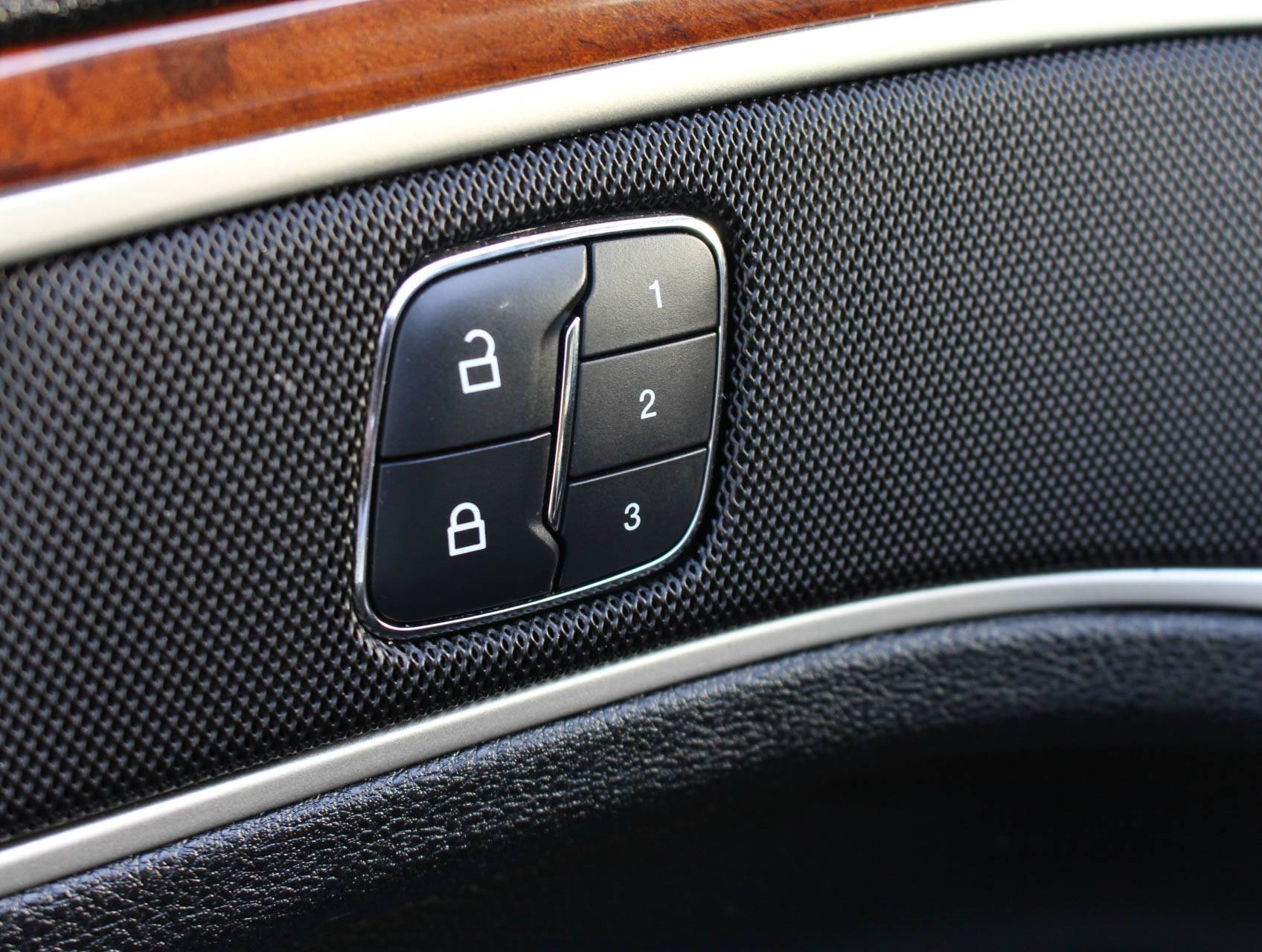 Florida Fine Cars - Used LINCOLN MKZ 2016 MIAMI