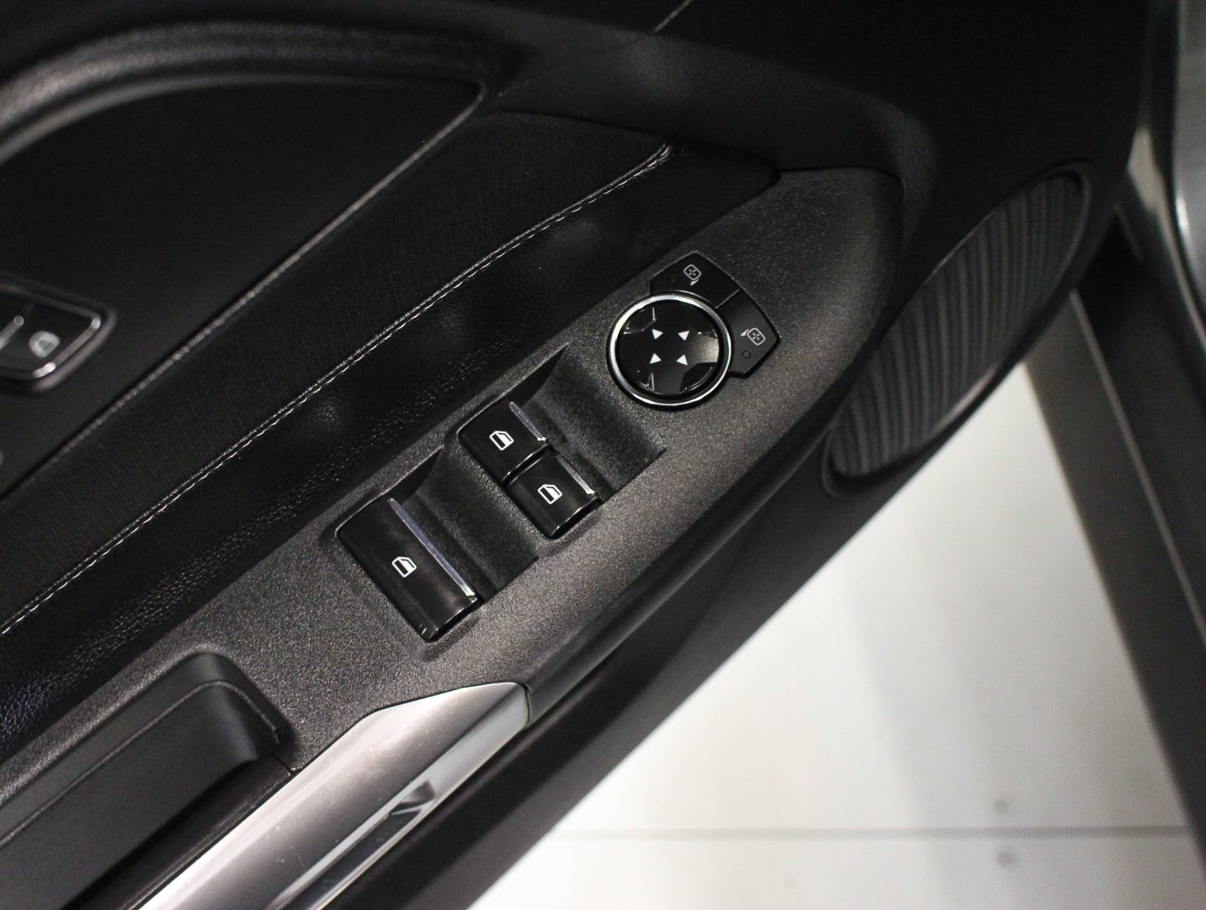 Florida Fine Cars - Used FORD MUSTANG 2016 MARGATE V6