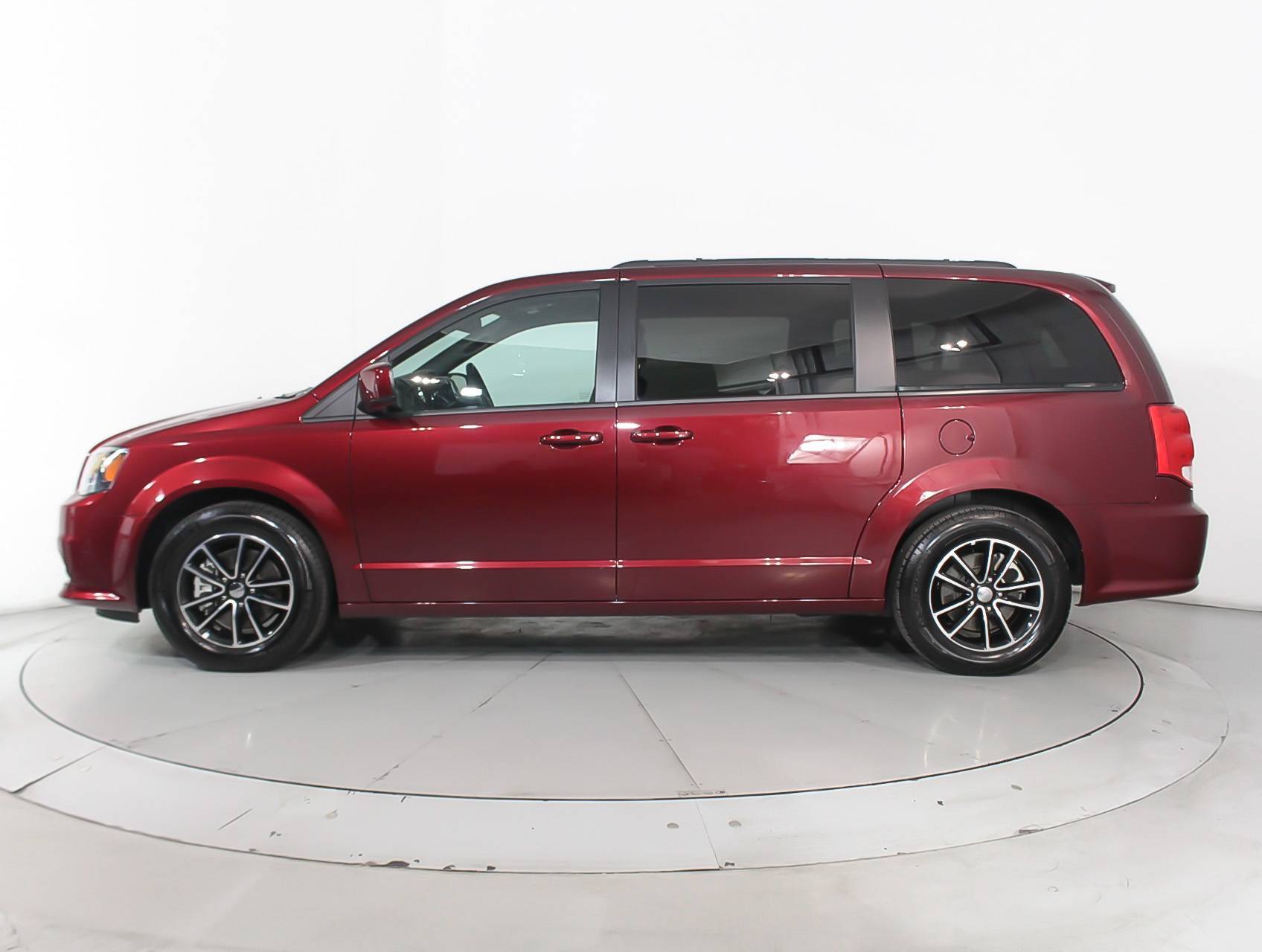 Florida Fine Cars - Used DODGE GRAND CARAVAN 2018 MIAMI Gt
