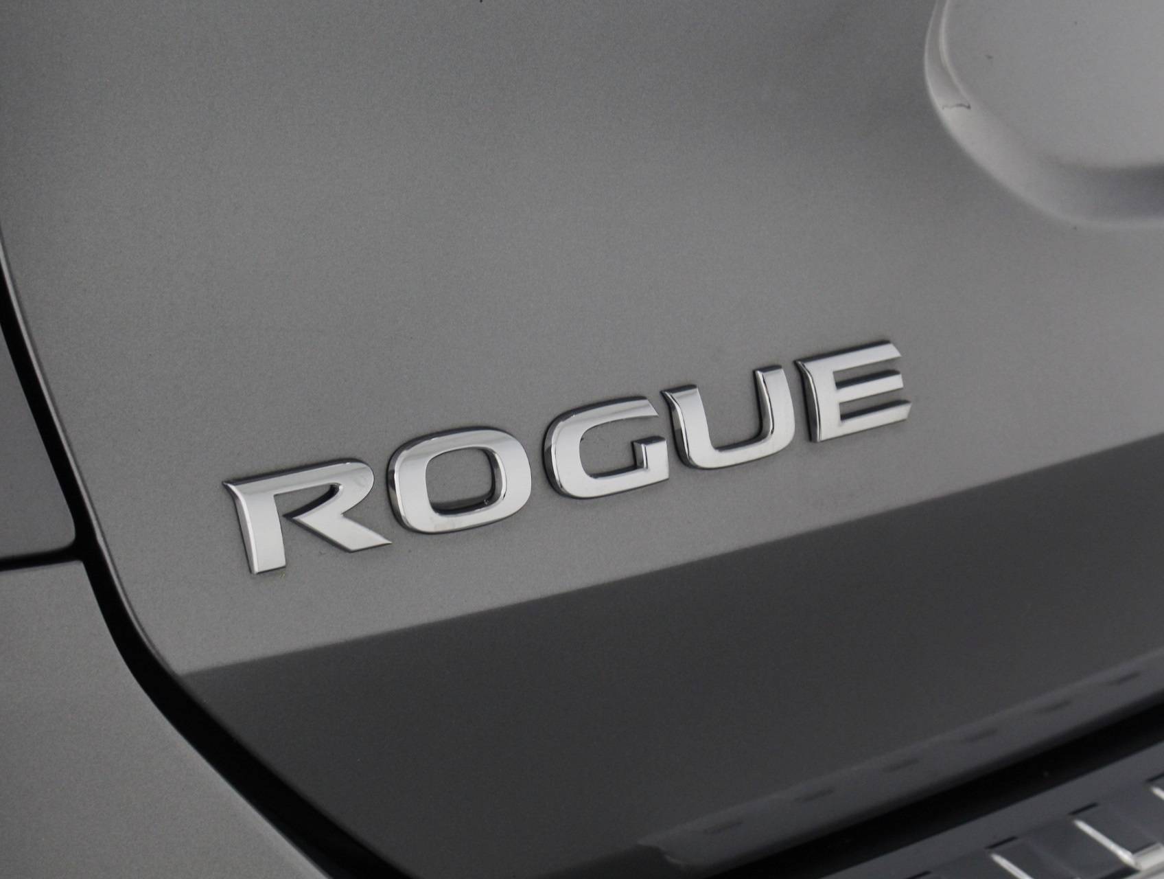 Florida Fine Cars - Used NISSAN ROGUE 2016 WEST PALM Sv