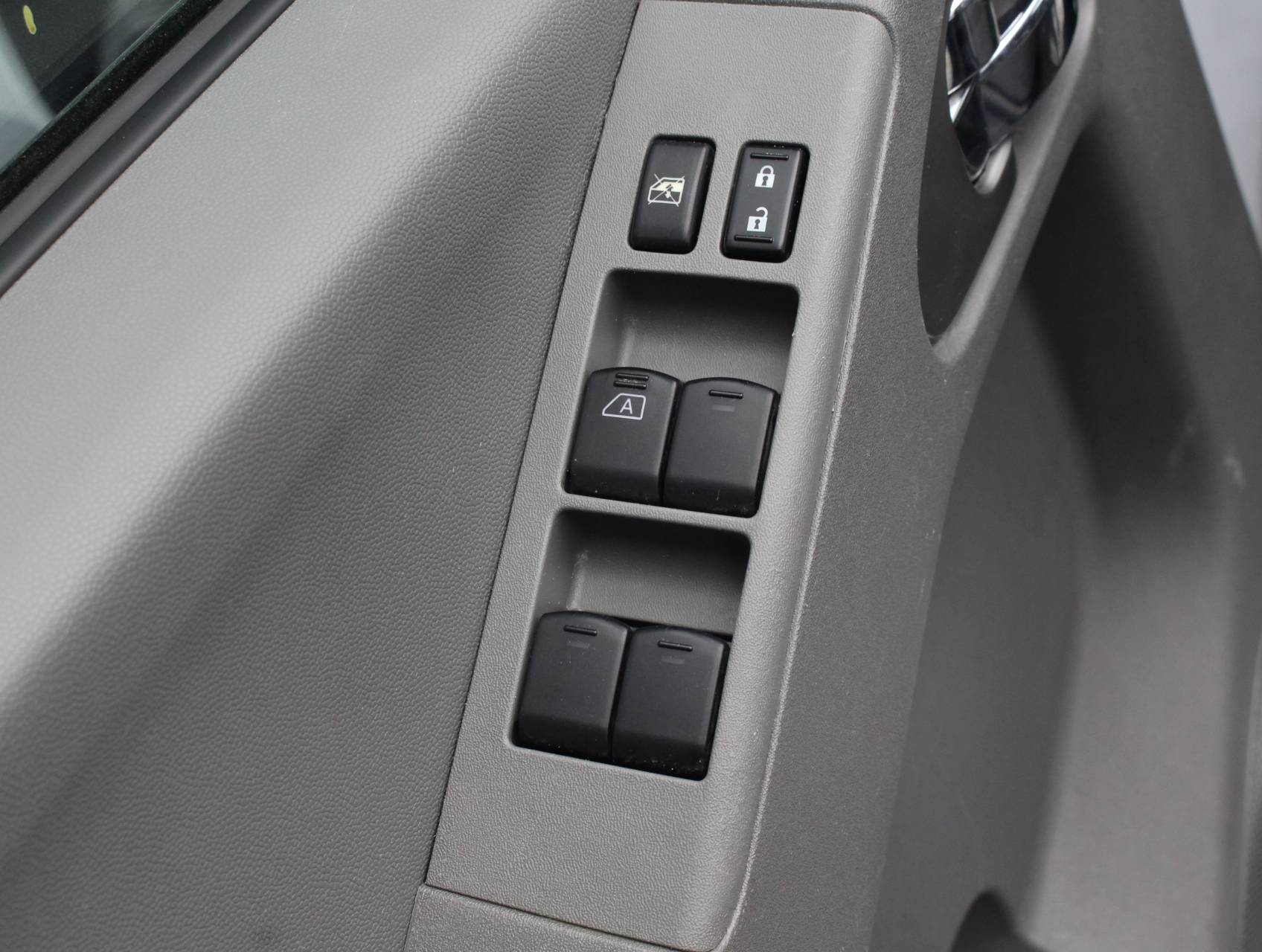 Florida Fine Cars - Used NISSAN FRONTIER 2017 MIAMI Sv