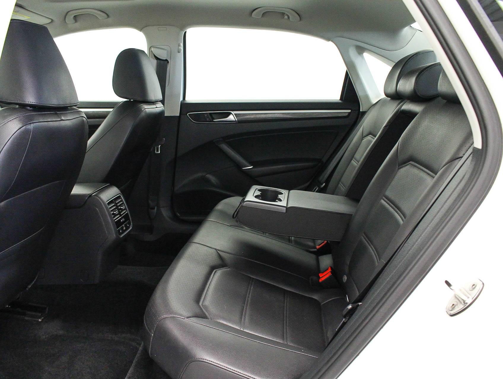 Florida Fine Cars - Used VOLKSWAGEN PASSAT 2016 MARGATE Se Tech