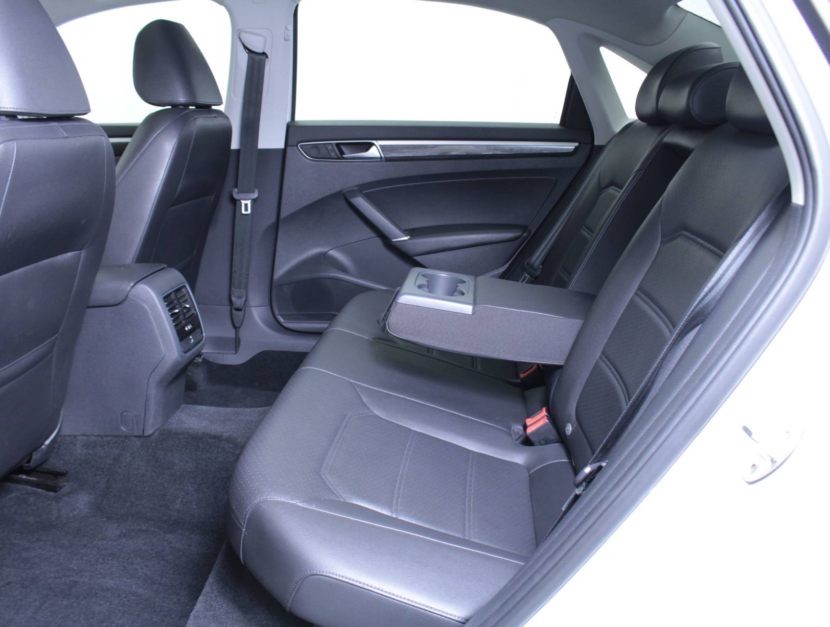 Florida Fine Cars - Used VOLKSWAGEN PASSAT 2016 MIAMI 1.8t Se