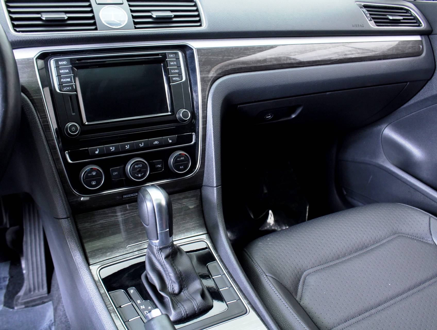 Florida Fine Cars - Used VOLKSWAGEN PASSAT 2016 MIAMI 1.8t Se