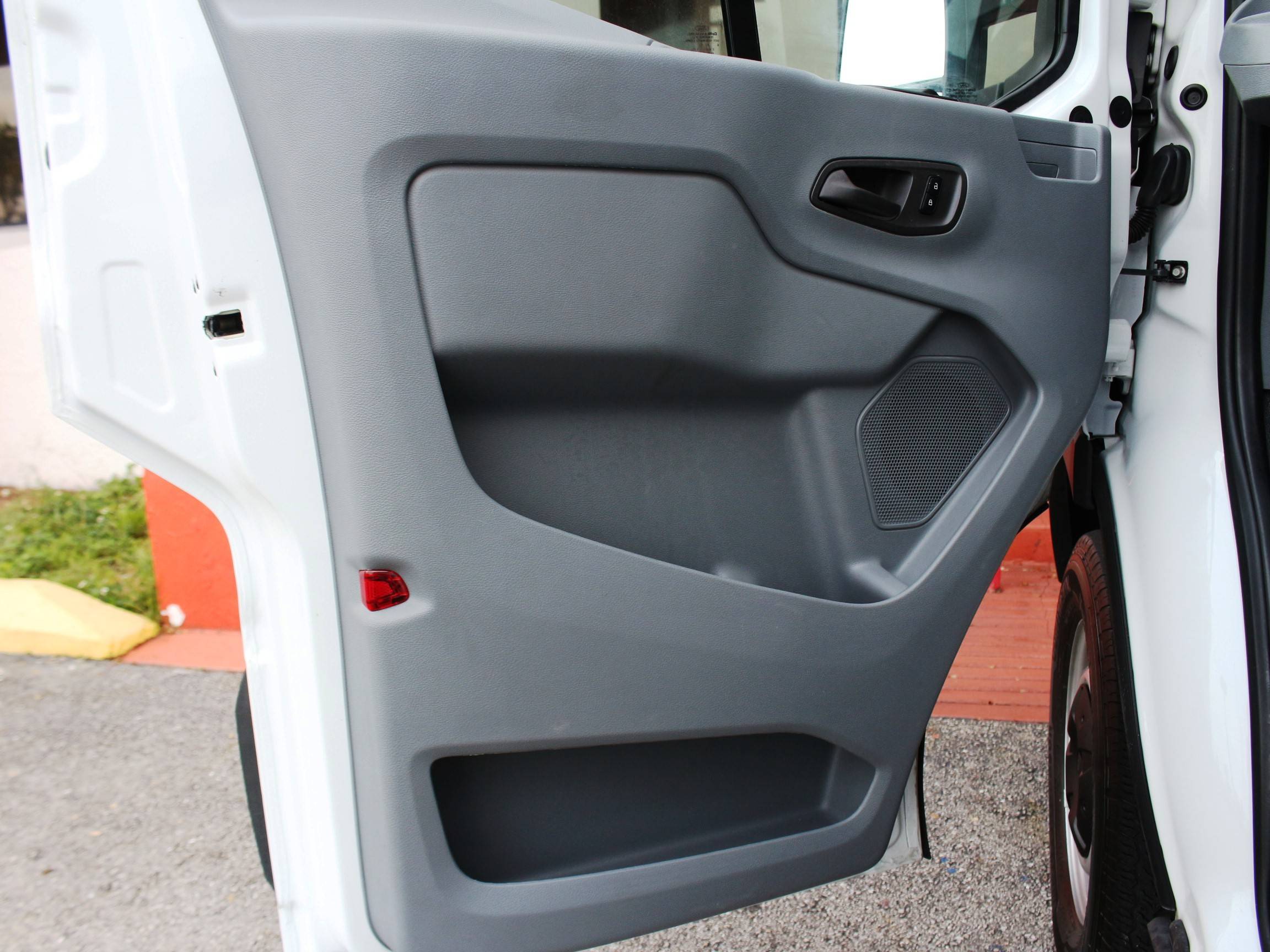 Florida Fine Cars - Used FORD TRANSIT WAGON 2017 WEST PALM Xlt T-350