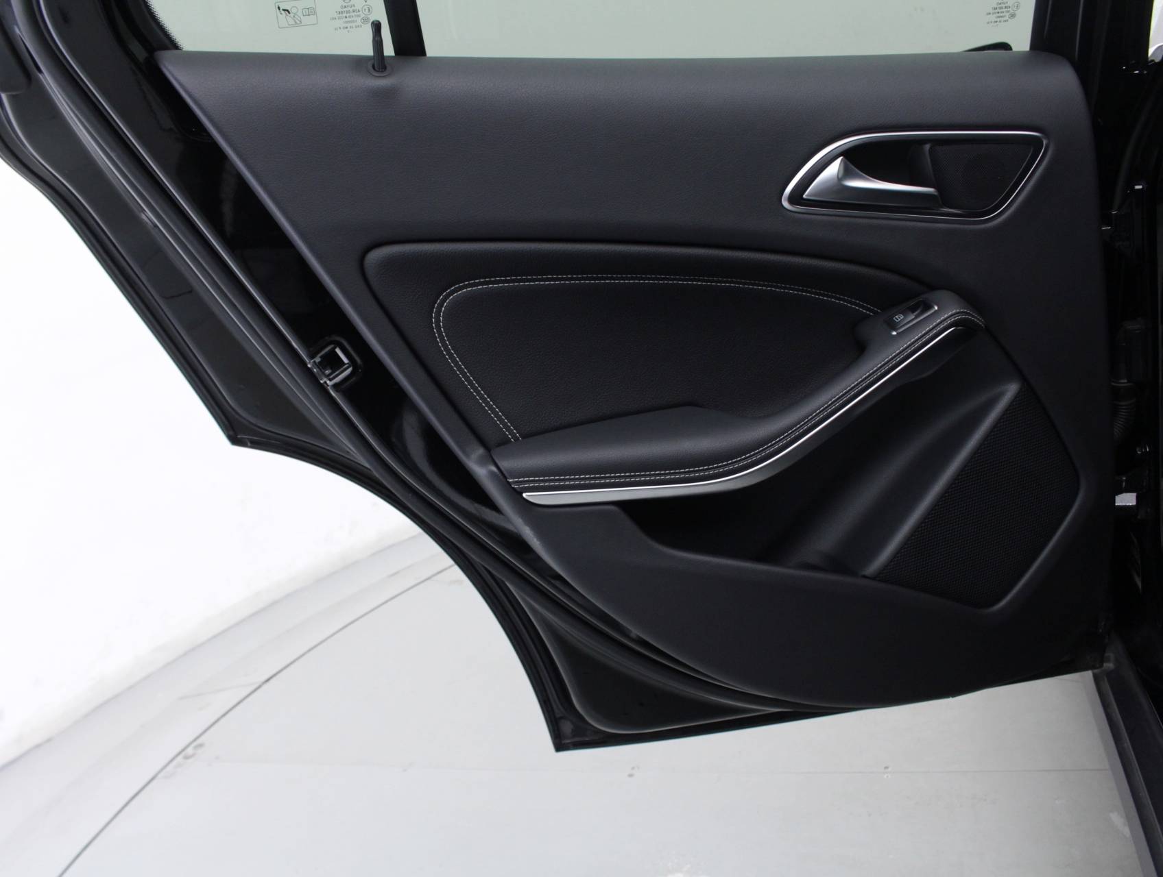 Florida Fine Cars - Used MERCEDES-BENZ GLA CLASS 2018 MIAMI GLA250