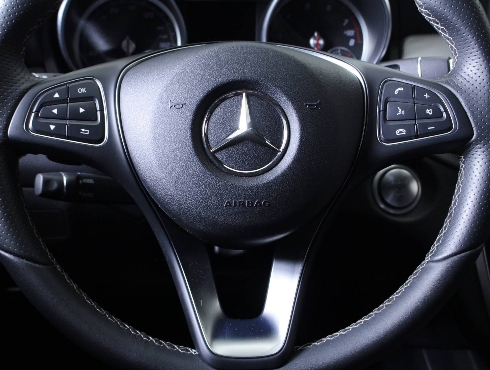 Florida Fine Cars - Used MERCEDES-BENZ GLA CLASS 2018 MIAMI GLA250