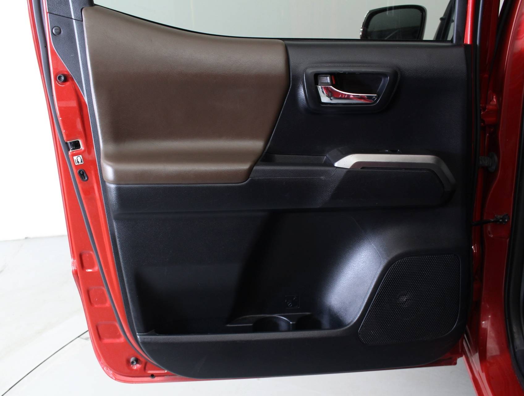 Florida Fine Cars - Used TOYOTA TACOMA 2016 MIAMI Limited 4x4