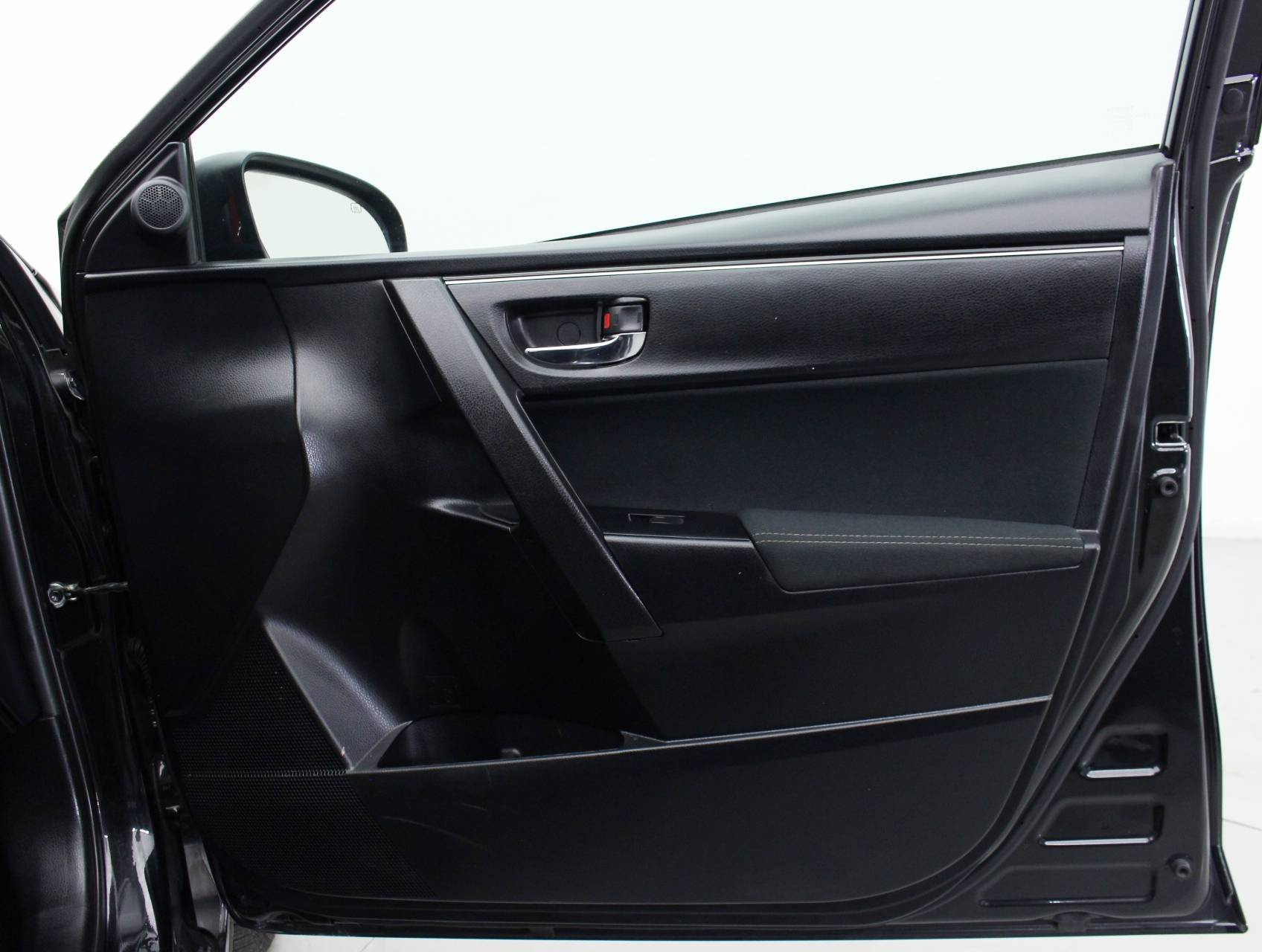 Florida Fine Cars - Used TOYOTA COROLLA 2017 MIAMI Le