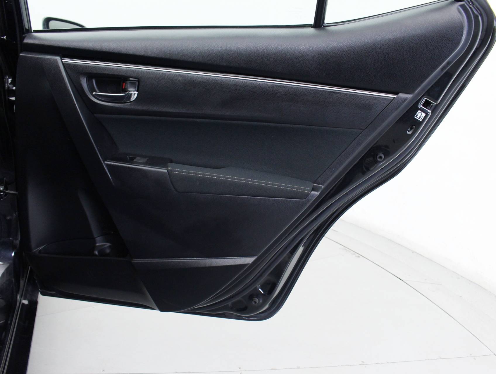 Florida Fine Cars - Used TOYOTA COROLLA 2017 MIAMI Le