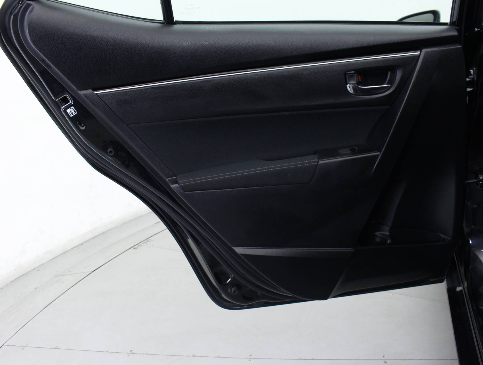 Florida Fine Cars - Used TOYOTA COROLLA 2017 MIAMI Le