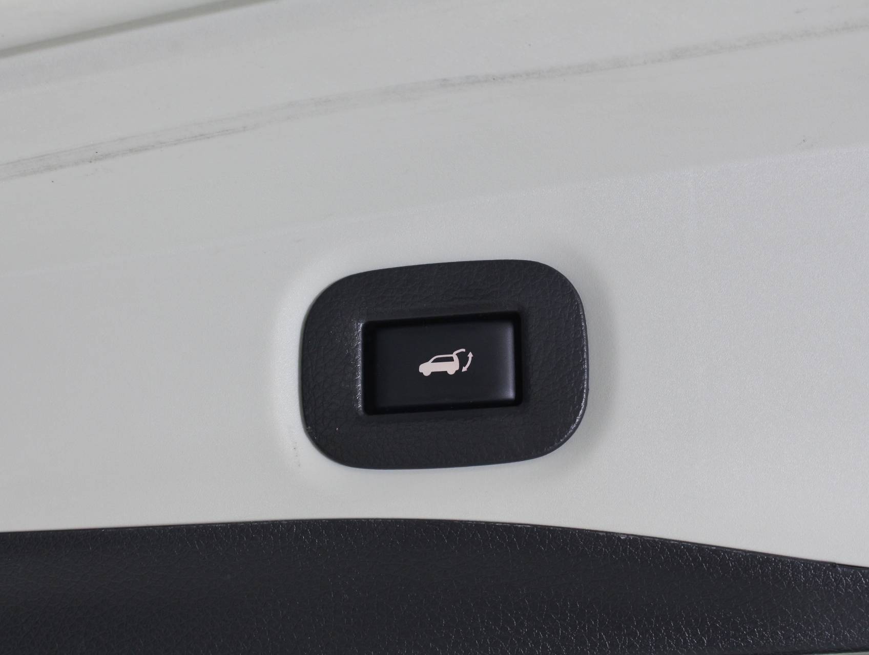 Florida Fine Cars - Used NISSAN ROGUE 2018 MIAMI Sv Awd