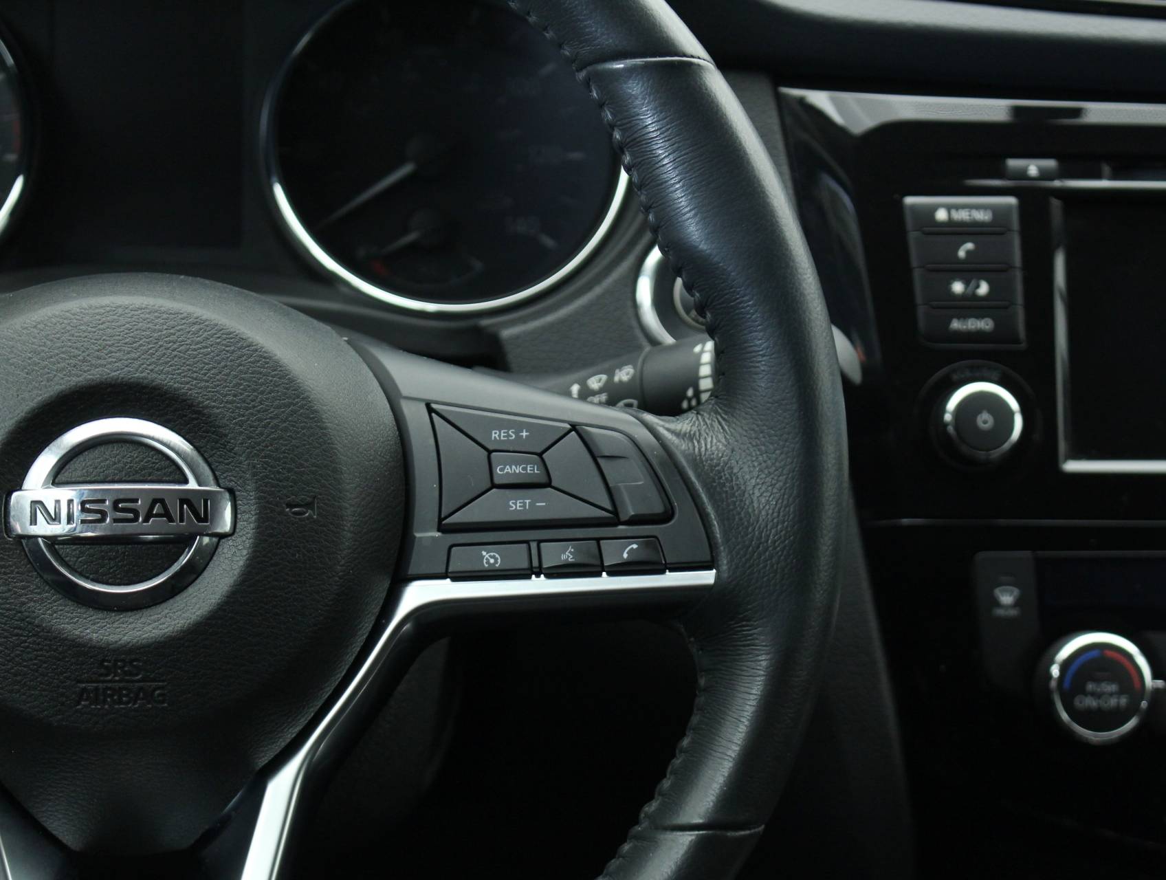 Florida Fine Cars - Used NISSAN ROGUE 2018 MIAMI Sv Awd