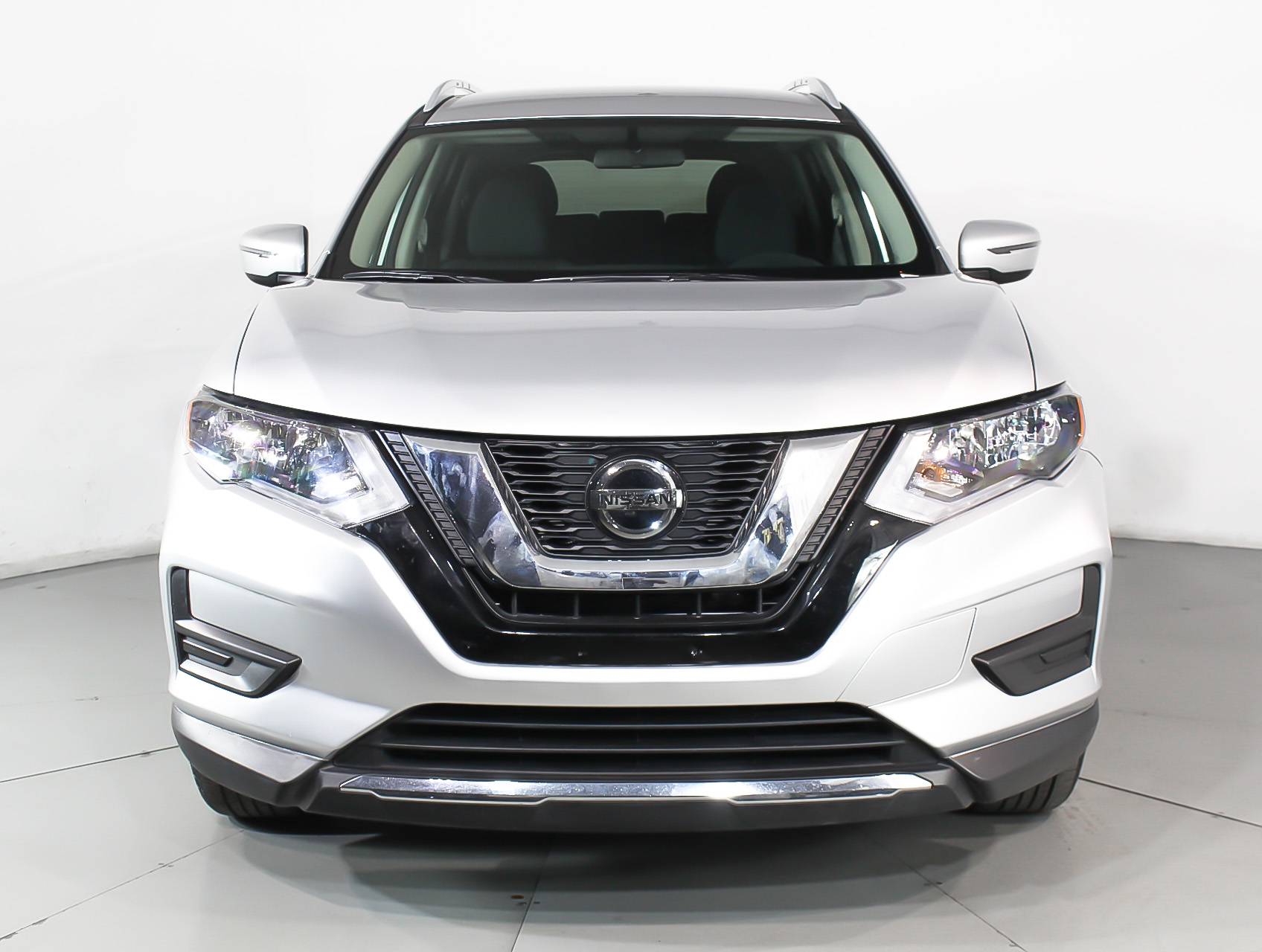Florida Fine Cars - Used NISSAN ROGUE 2018 MIAMI Sv Awd