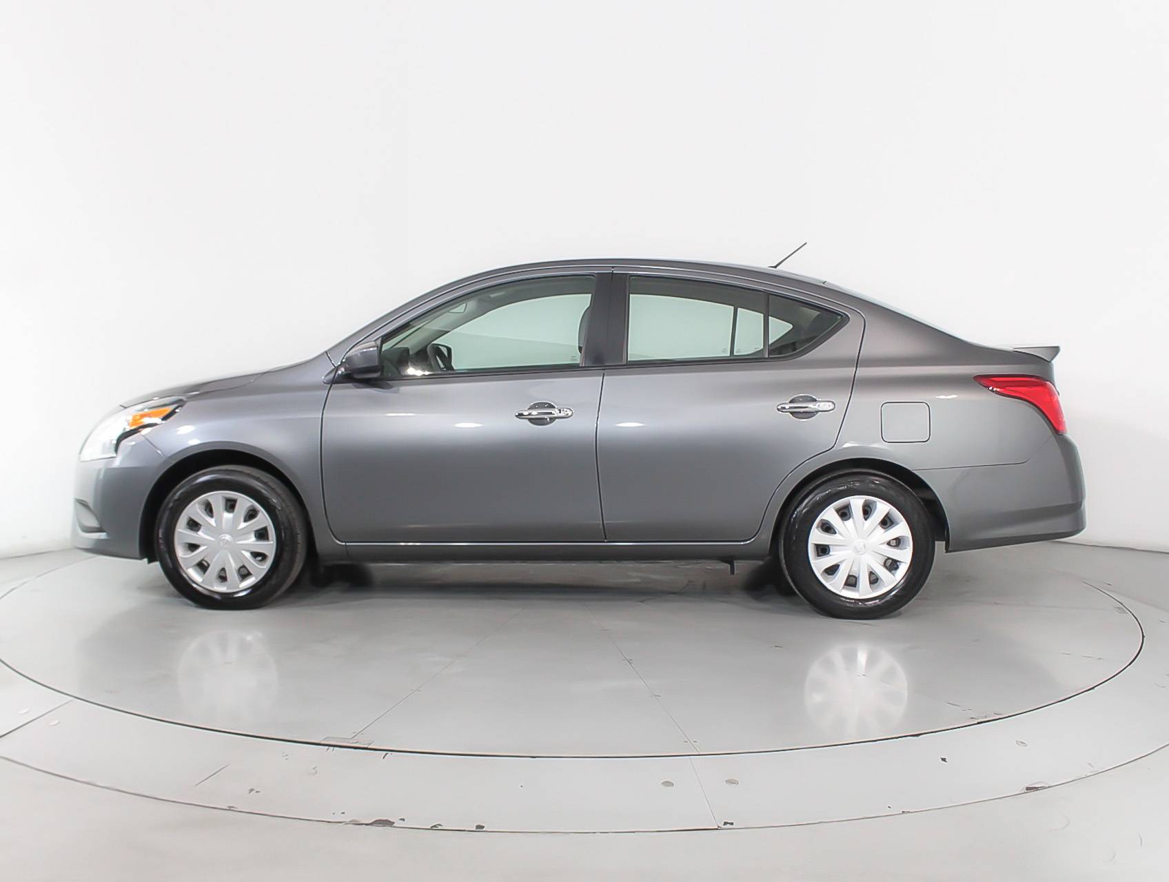 Florida Fine Cars - Used NISSAN VERSA 2017 HOLLYWOOD Sv