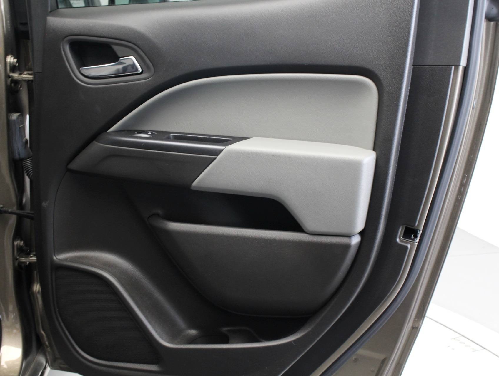 Florida Fine Cars - Used CHEVROLET COLORADO 2016 WEST PALM Lt Crew Cab