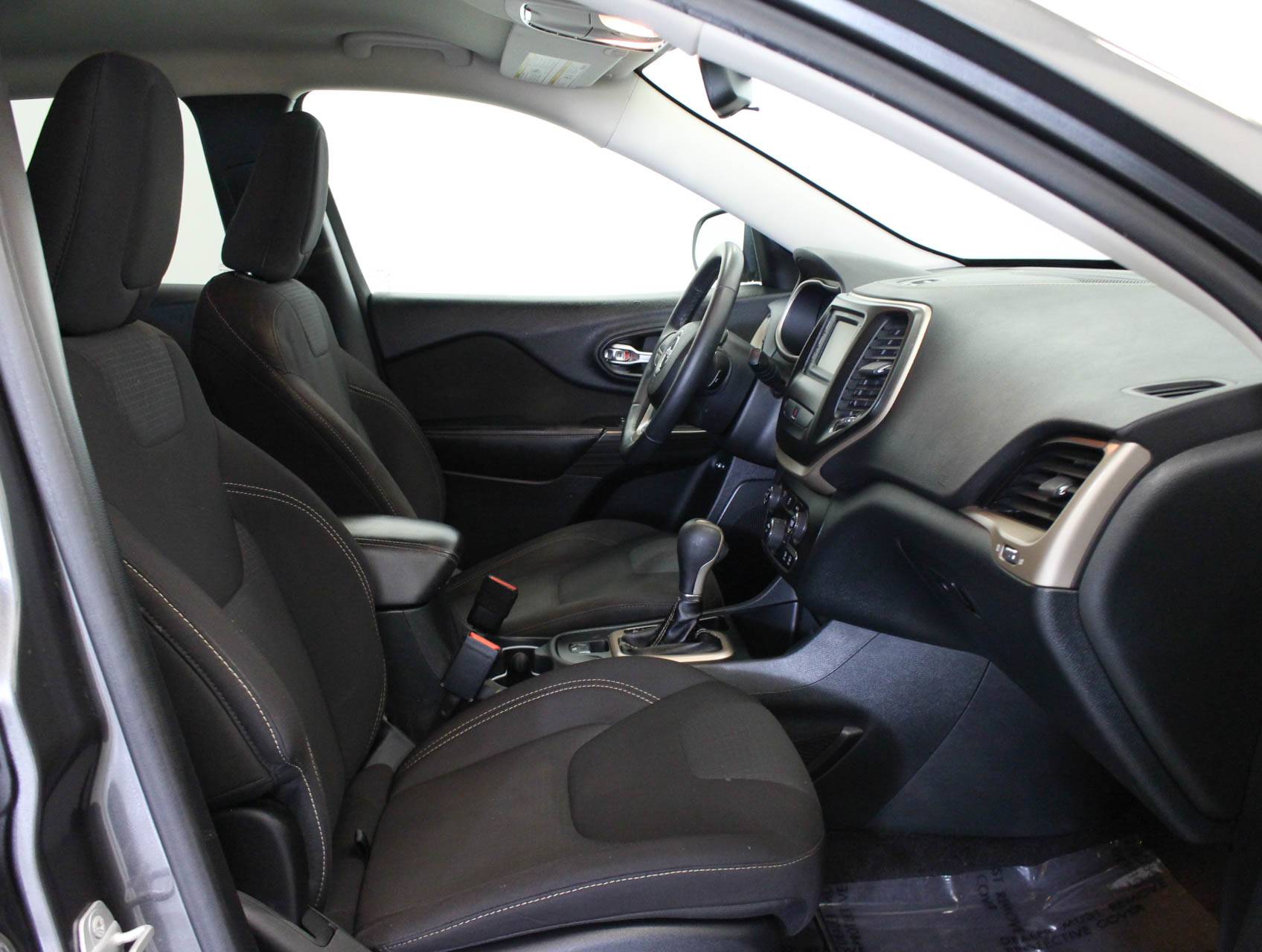 Florida Fine Cars - Used JEEP CHEROKEE 2016 MIAMI LATITUDE