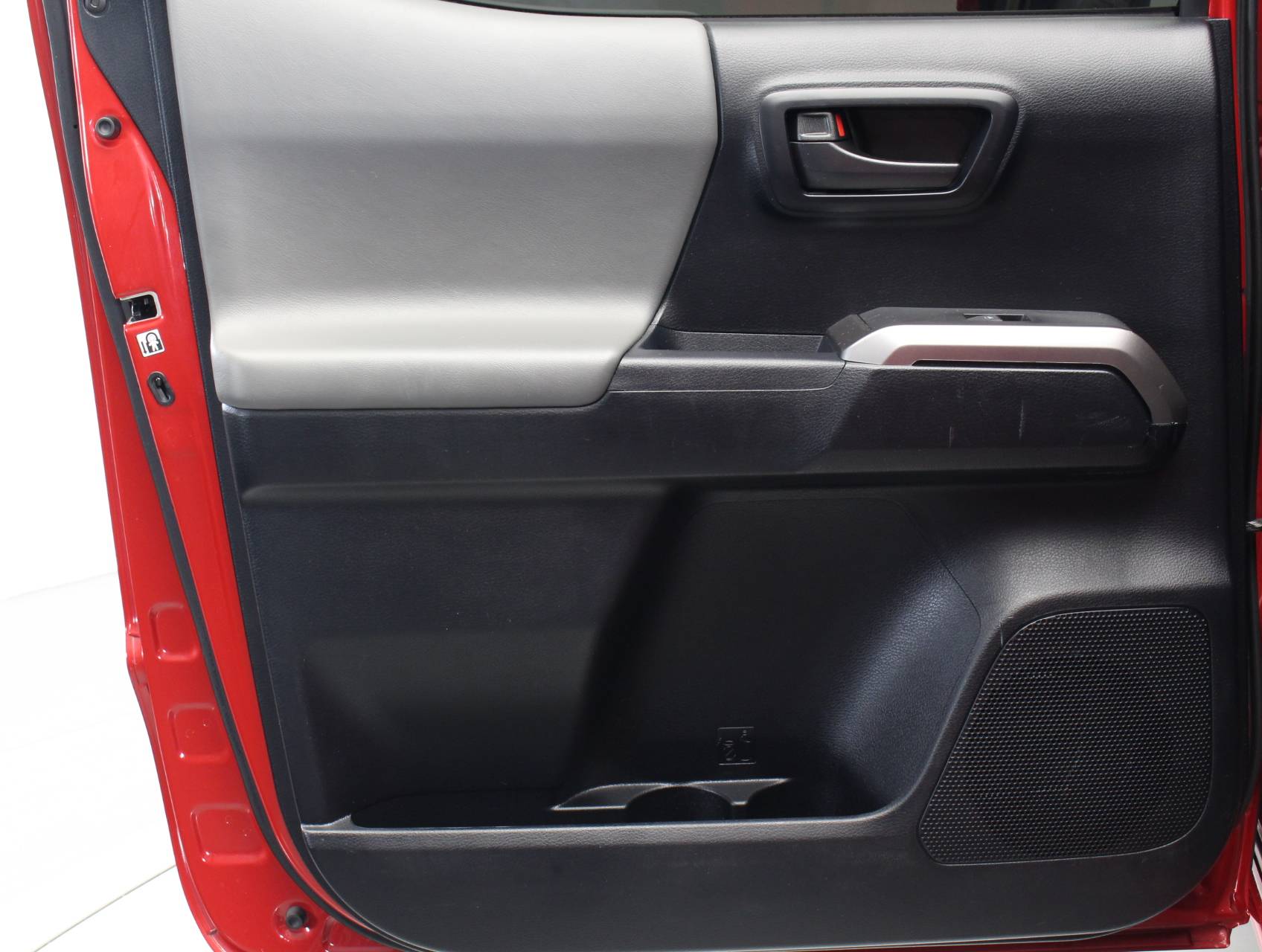 Florida Fine Cars - Used TOYOTA TACOMA 2016 MARGATE SR5 4X4