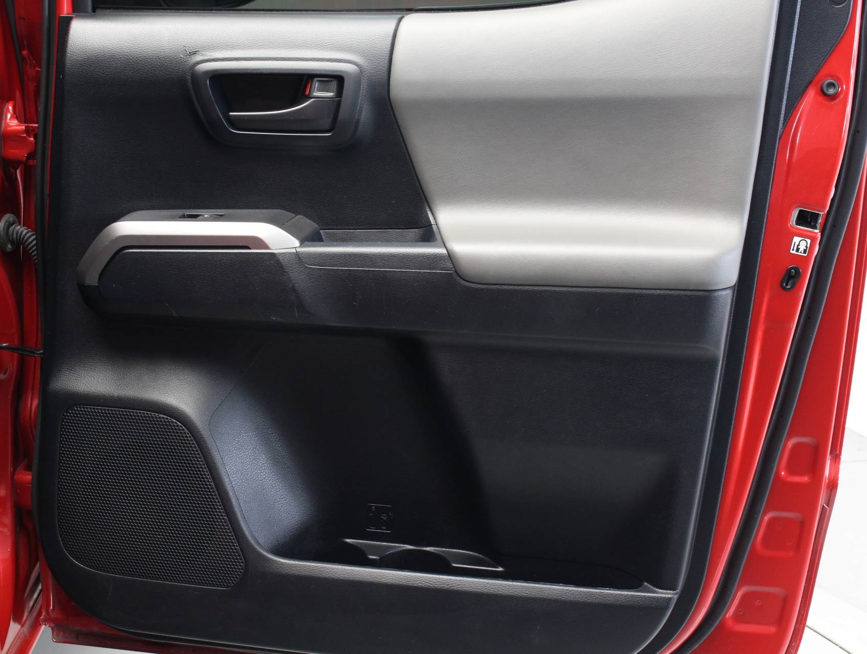 Florida Fine Cars - Used TOYOTA TACOMA 2016 MARGATE SR5 4X4