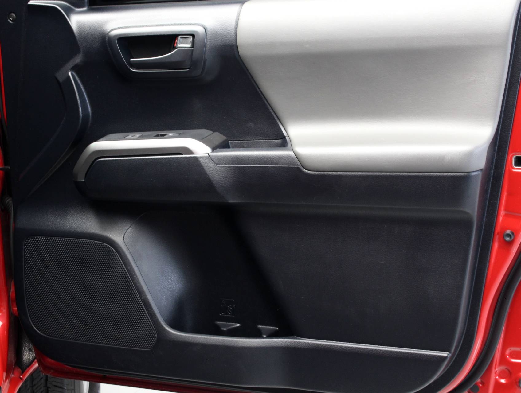 Florida Fine Cars - Used TOYOTA TACOMA 2016 MARGATE SR5 4X4