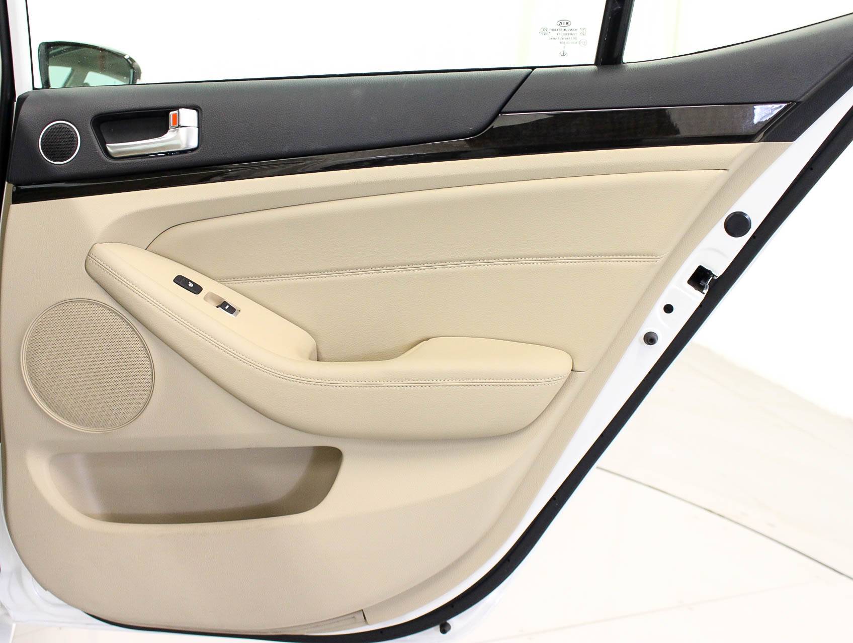 Florida Fine Cars - Used KIA CADENZA 2015 MIAMI Premium Tech Package