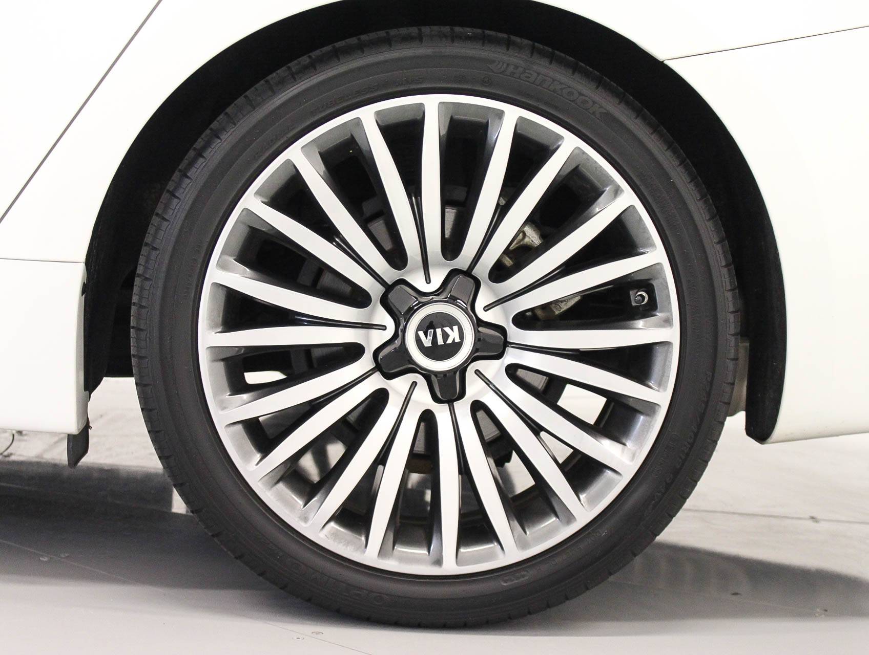 Florida Fine Cars - Used KIA CADENZA 2015 MIAMI Premium Tech Package