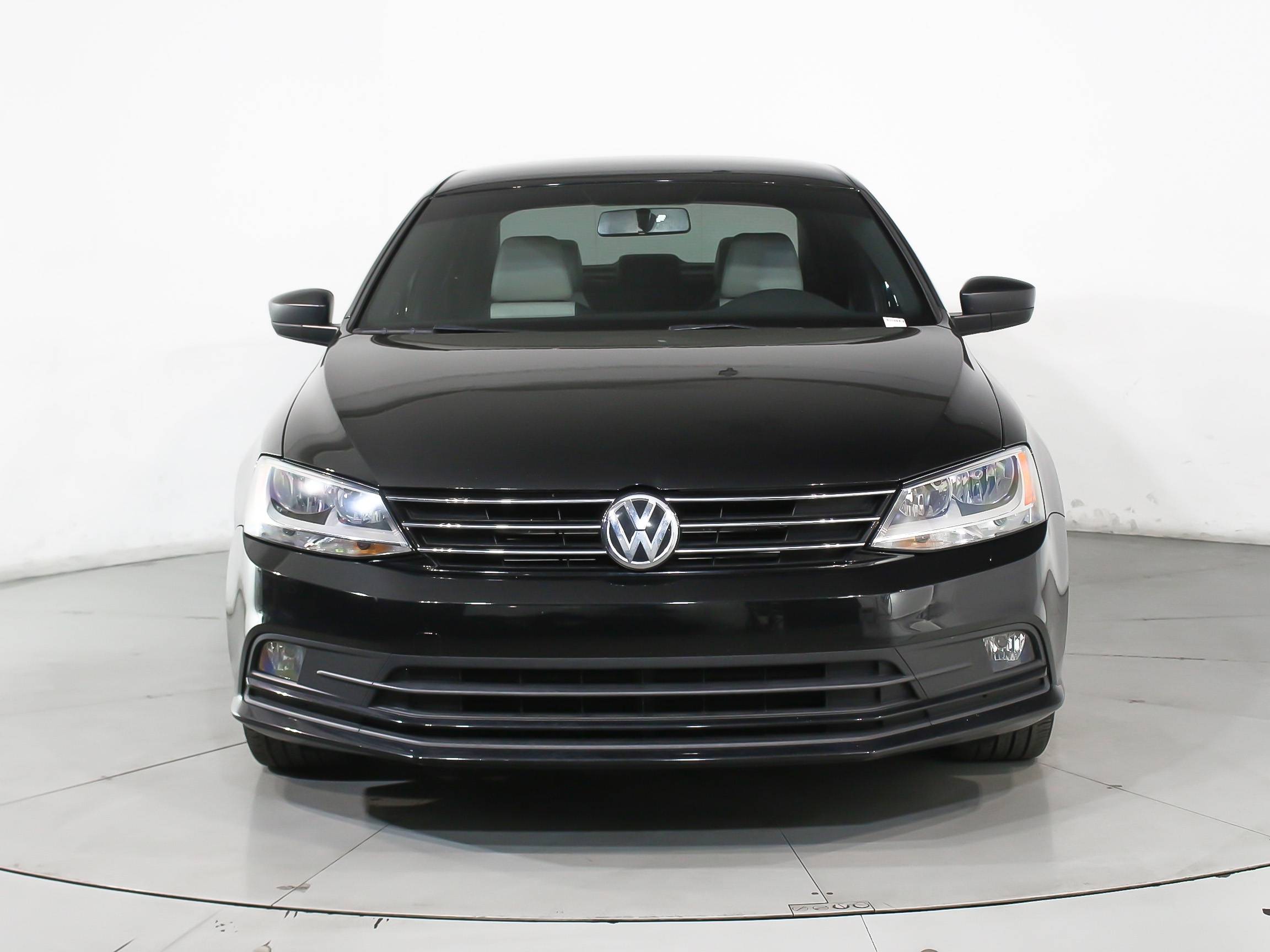 Florida Fine Cars - Used VOLKSWAGEN JETTA 2016 HOLLYWOOD 1.8t Sport