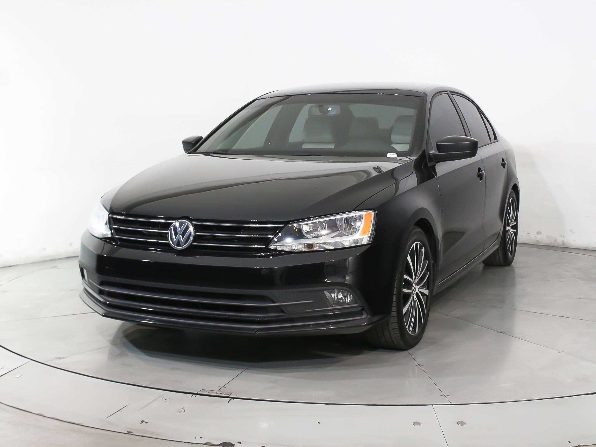 Florida Fine Cars - Used VOLKSWAGEN JETTA 2016 HOLLYWOOD 1.8t Sport