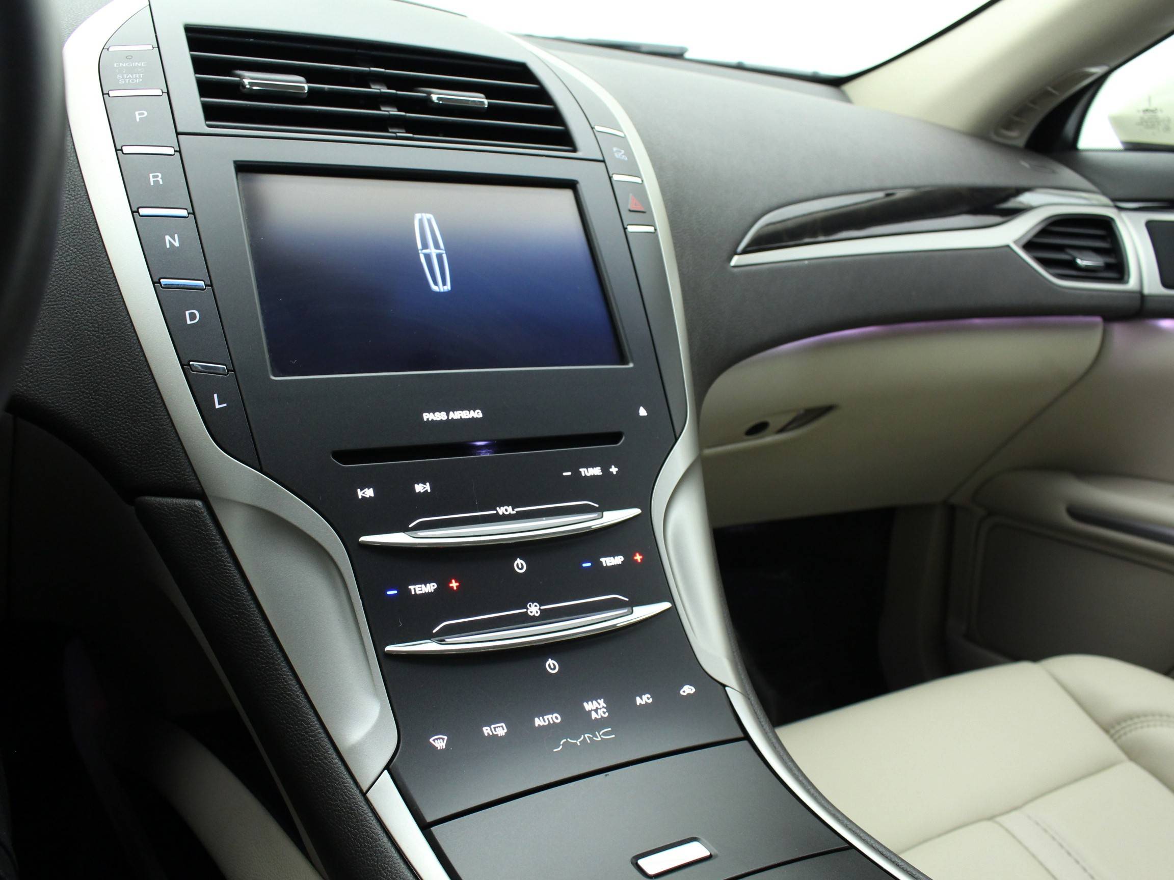 Florida Fine Cars - Used LINCOLN MKZ 2016 MIAMI HYBRID